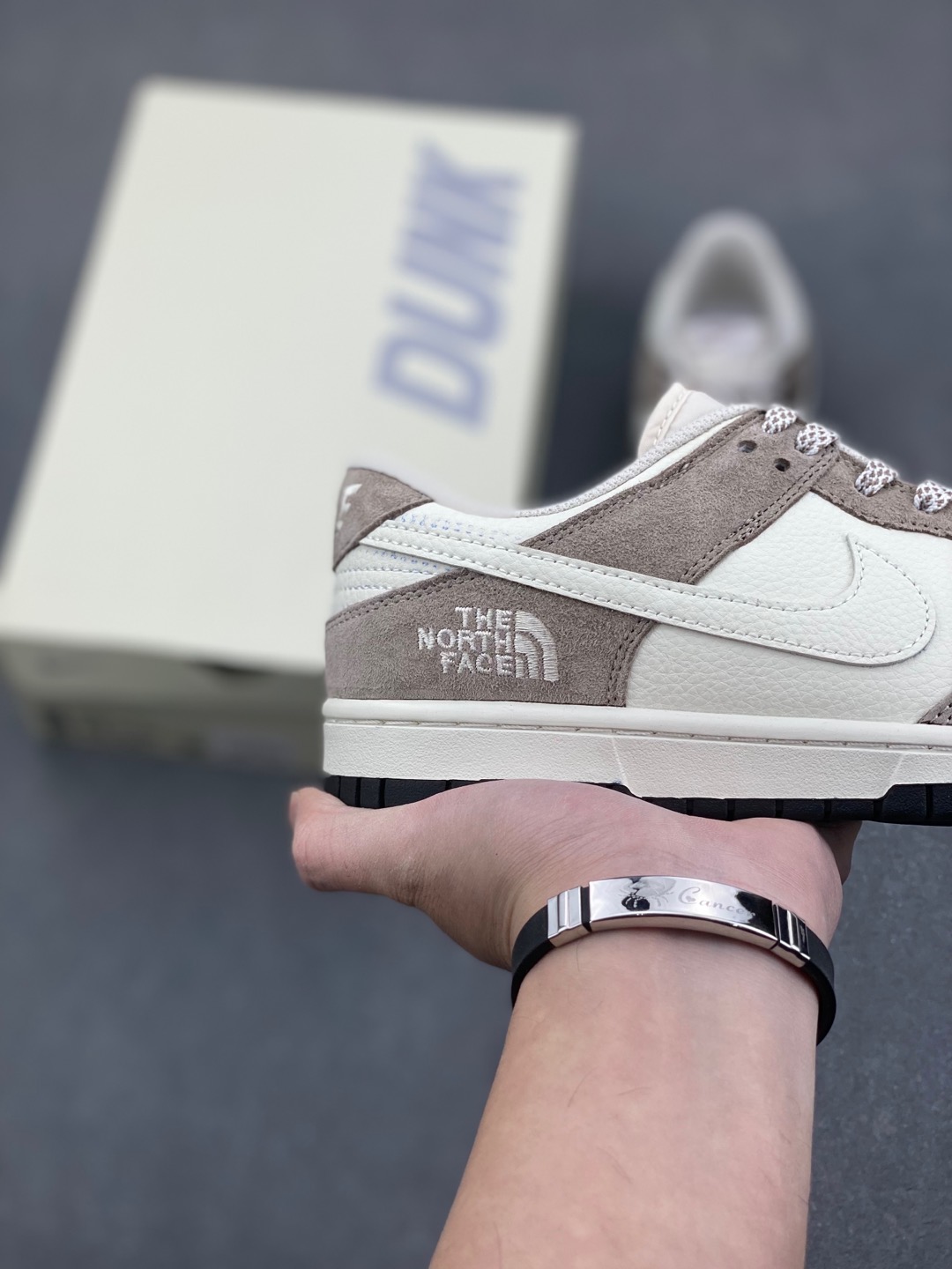 Nike SB Dunk Low The North Face Custom Sneakers - Style & Comfort 5 i1735754691806 7968 0 4