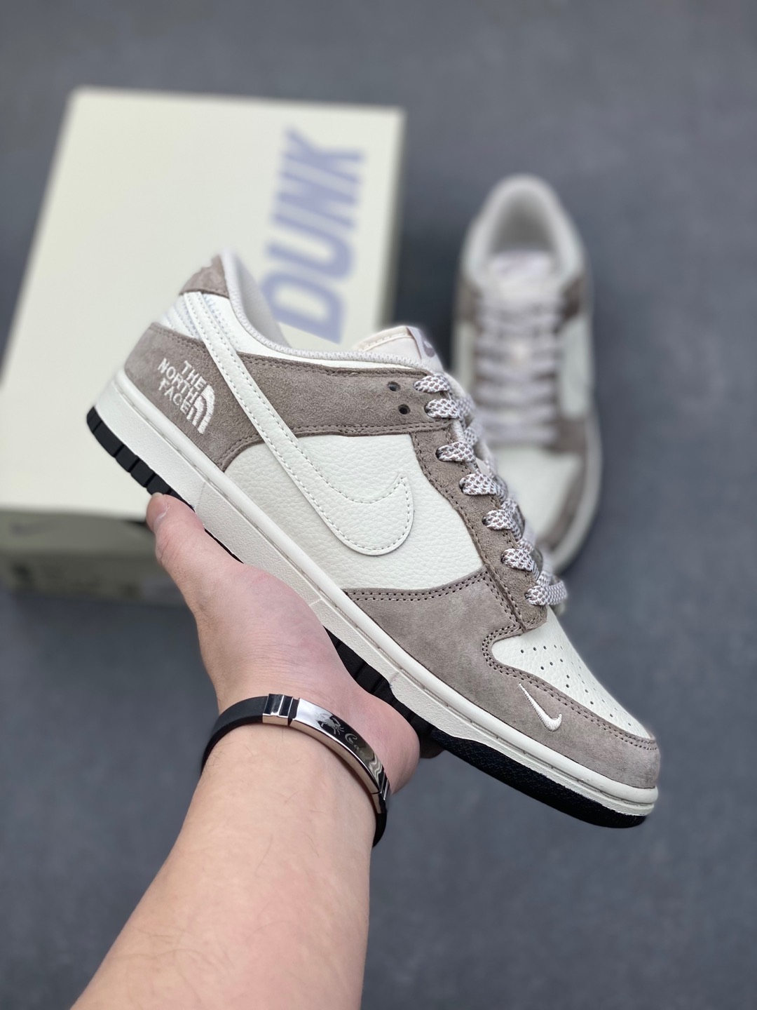 Nike SB Dunk Low The North Face Custom Sneakers - Style & Comfort 1 i1735754692085 3283 0 0