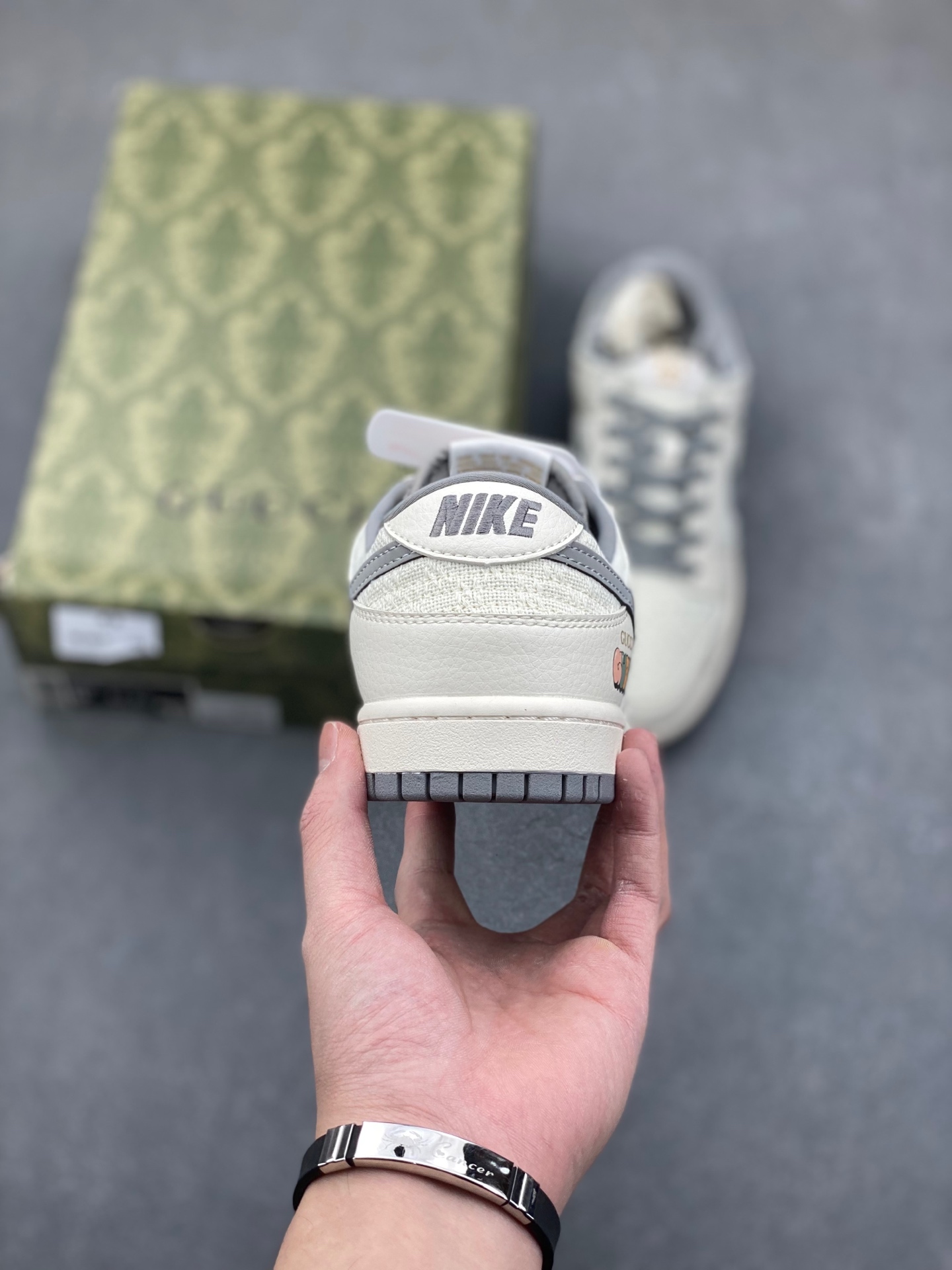 Nike SB Dunk Low Gucci Collab - Cream/Gray, Custom Edition, All Sizes Available 4 i1736194556834 1655 0 3