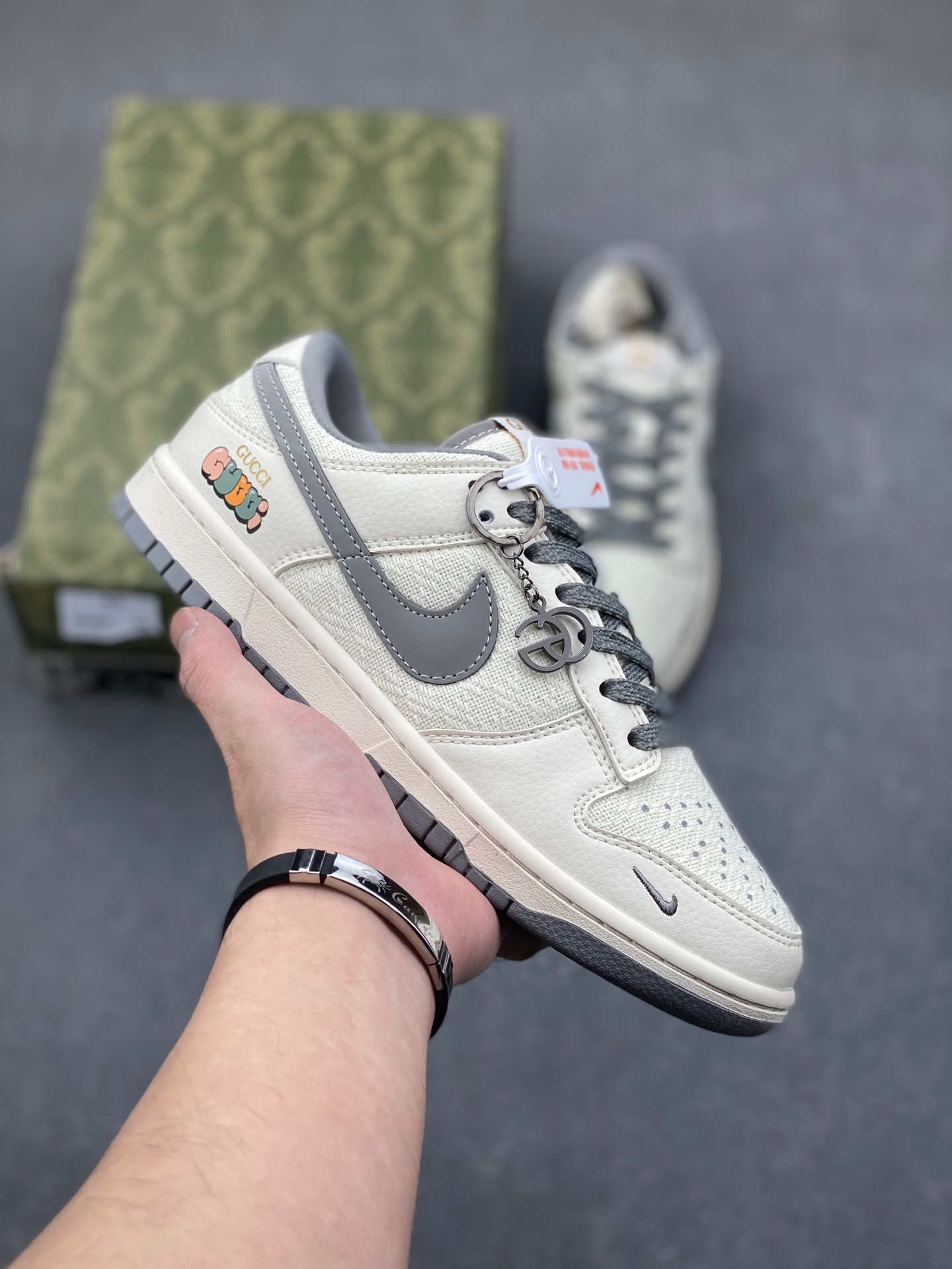 Nike SB Dunk Low Gucci Collab - Cream/Gray, Custom Edition, All Sizes Available 1 i1736194557117 94 0 0