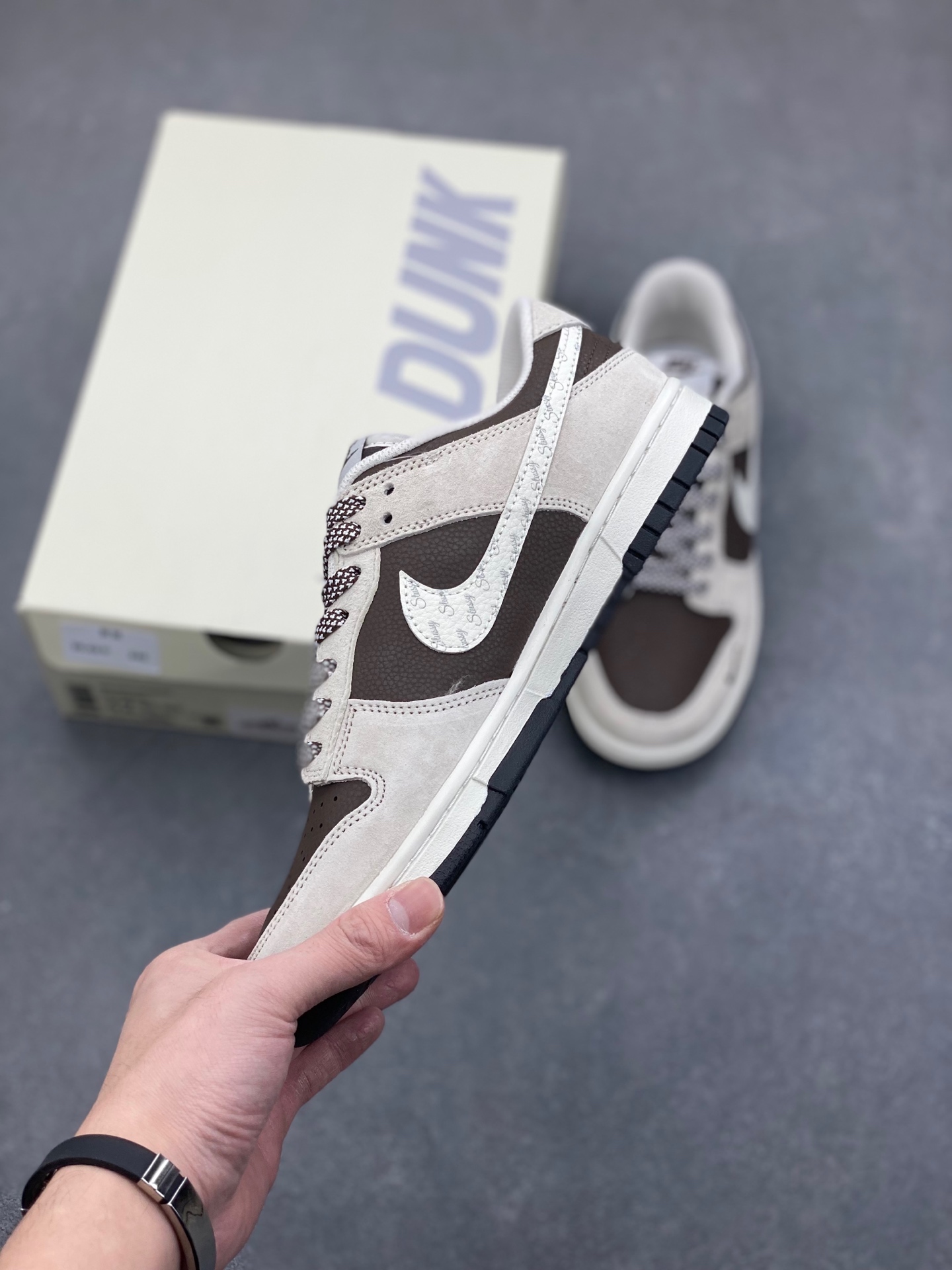 Nike SB Dunk Low Stussy Collab Brown Leather Casual Skateboarding Shoes 3 i1736194654688 4677 0 2