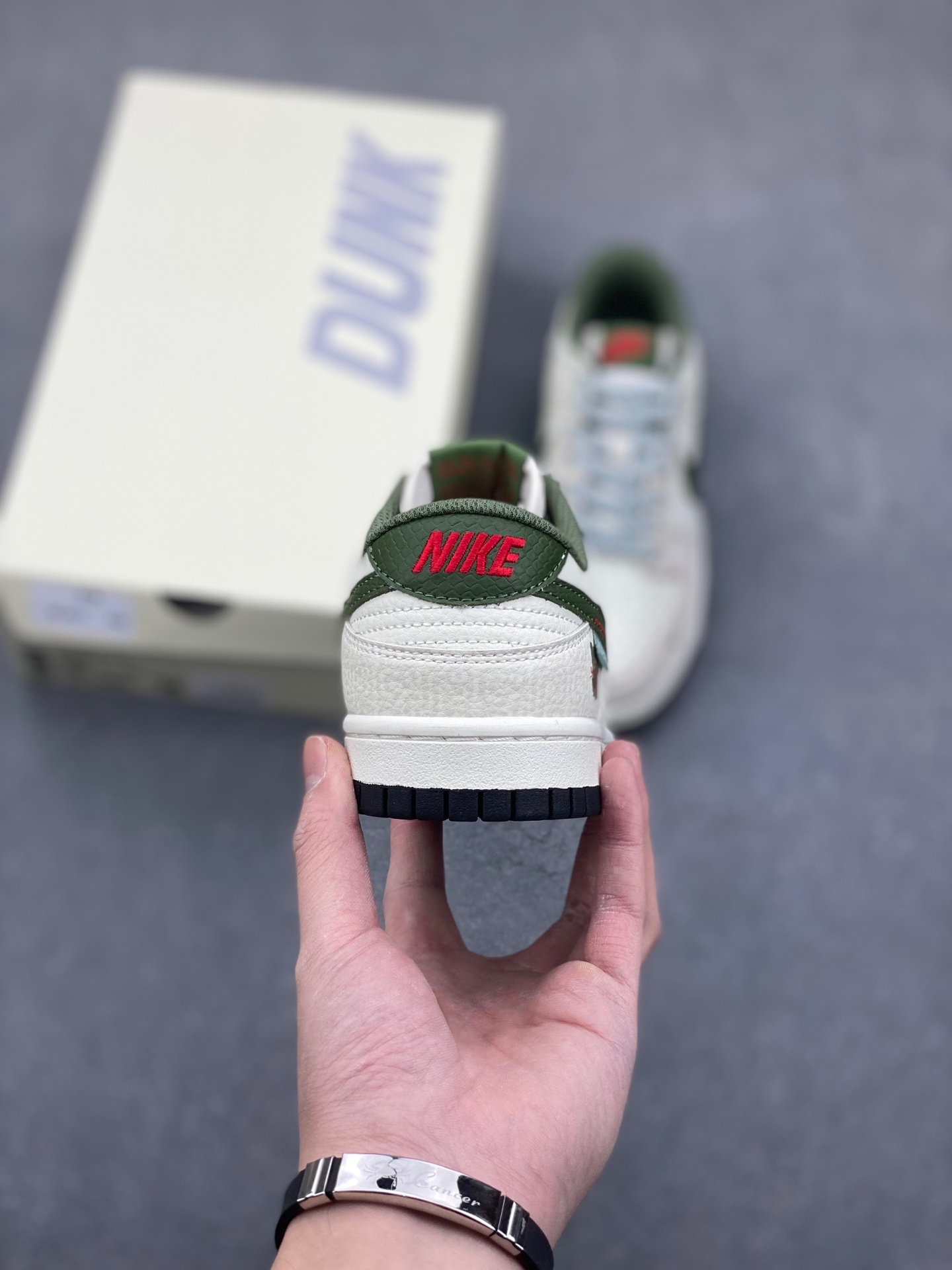 Nike SB Dunk Low UN 'Snakeskin' Limited Edition Casual Skateboarding Shoes 5 i1736195140197 7508 0 3