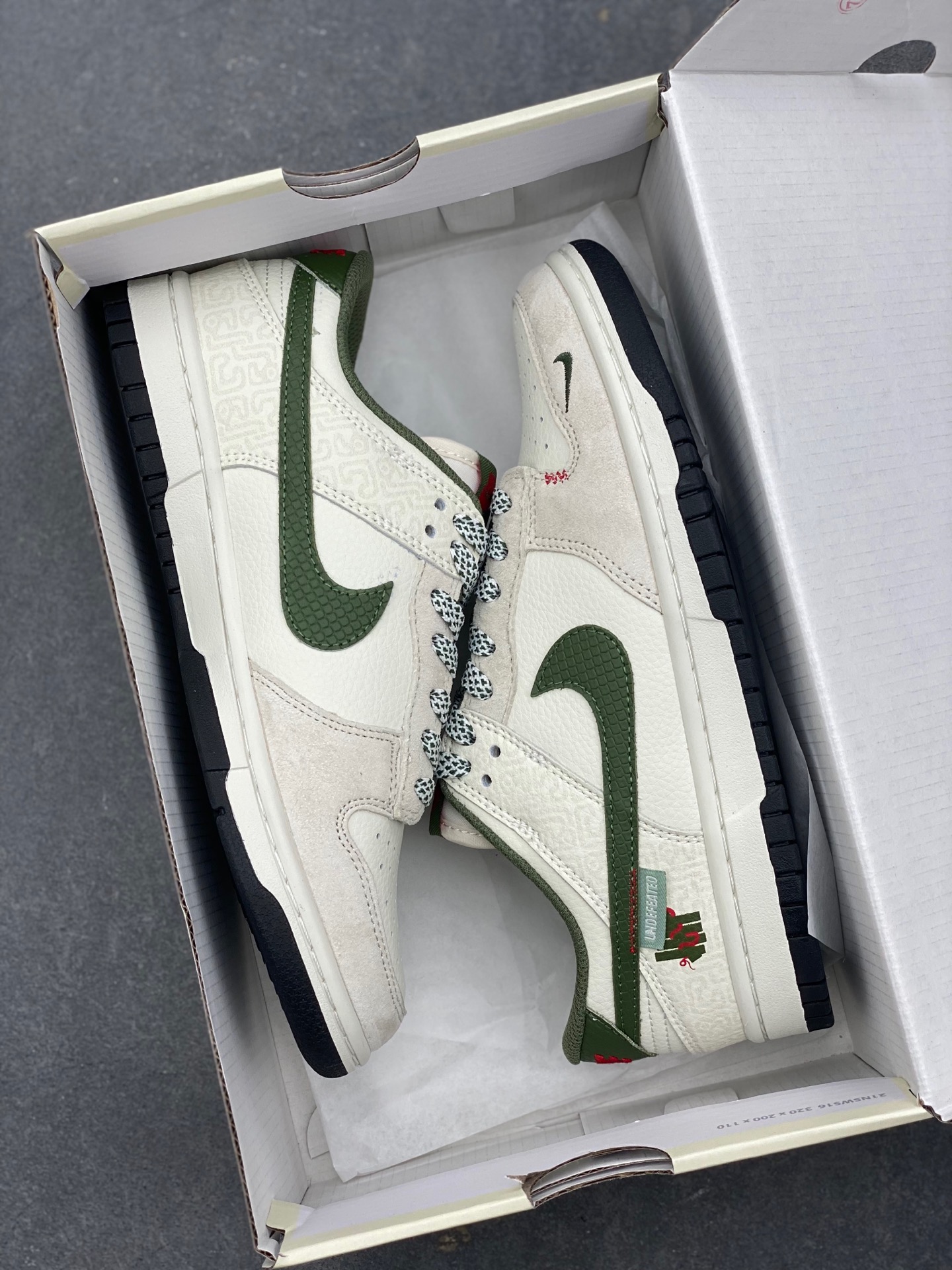 Nike SB Dunk Low UN 'Snakeskin' Limited Edition Casual Skateboarding Shoes 10 i1736195141177 6395 0 8