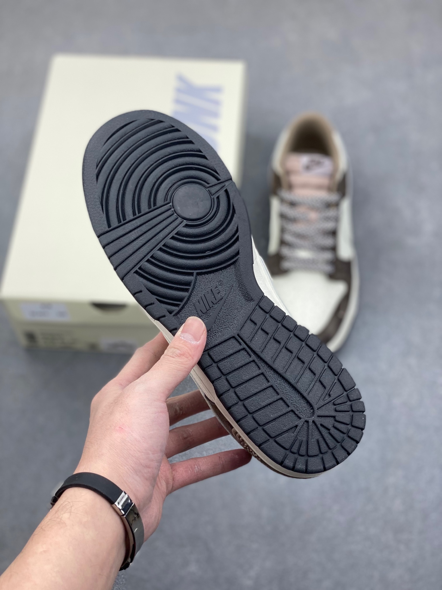 Nike SB Dunk Low The North Face Casual Sneakers - Limited Edition 7 i1736199011439 2935 0 5