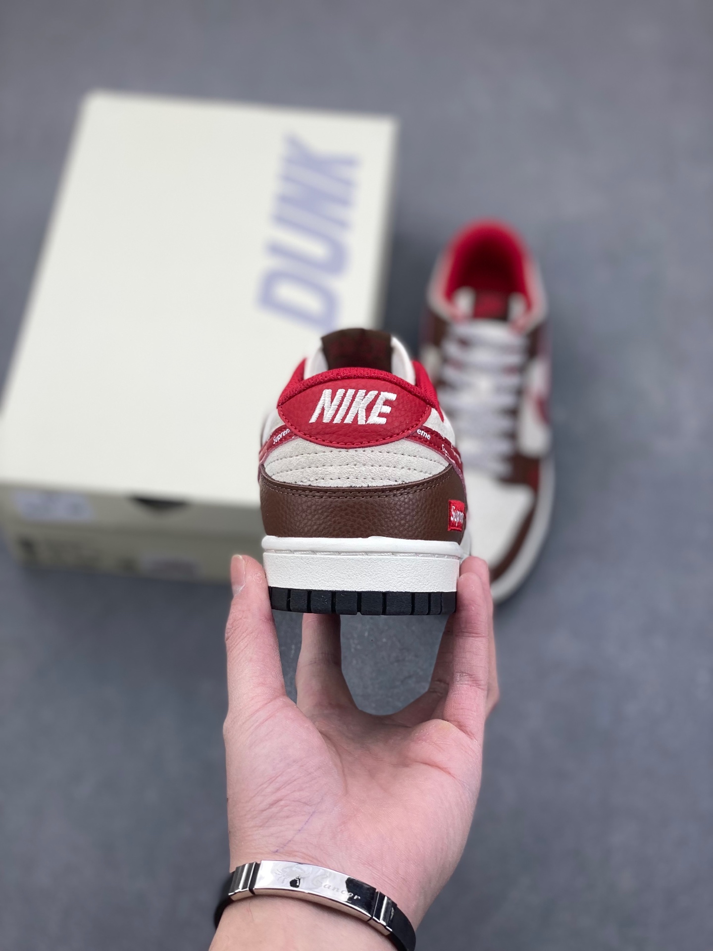 Nike Dunk Low Retro "Supreme" Custom Casual Sneaker - Premium Quality 5 i1736568220625 8332 0 3
