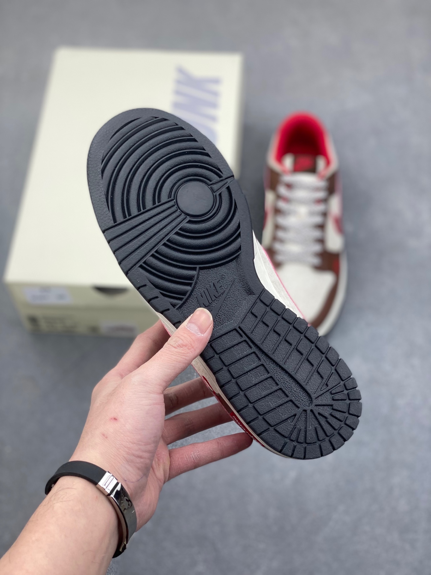 Nike Dunk Low Retro "Supreme" Custom Casual Sneaker - Premium Quality 7 i1736568221113 8260 0 5