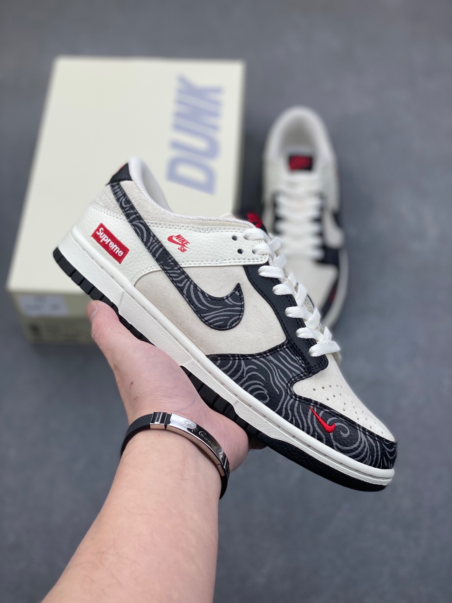 Nike Dunk Low Retro DIY Custom Sneakers - Premium Materials & Craftsmanship 1 i1736568282374 9139 0 0