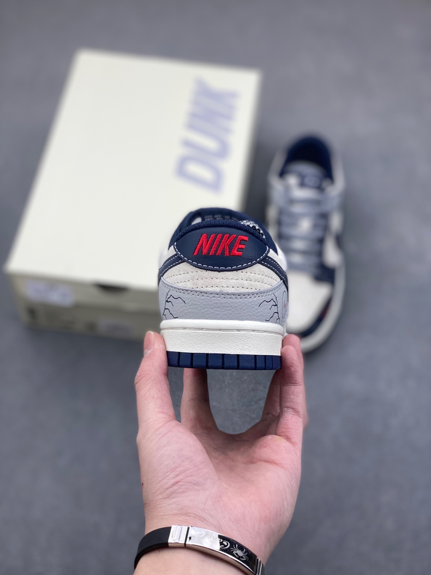 Nike Dunk Low Retro DIY Custom Casual Sneakers - Premium Leather, Unique Design 5 i1736629653375 412 0 3