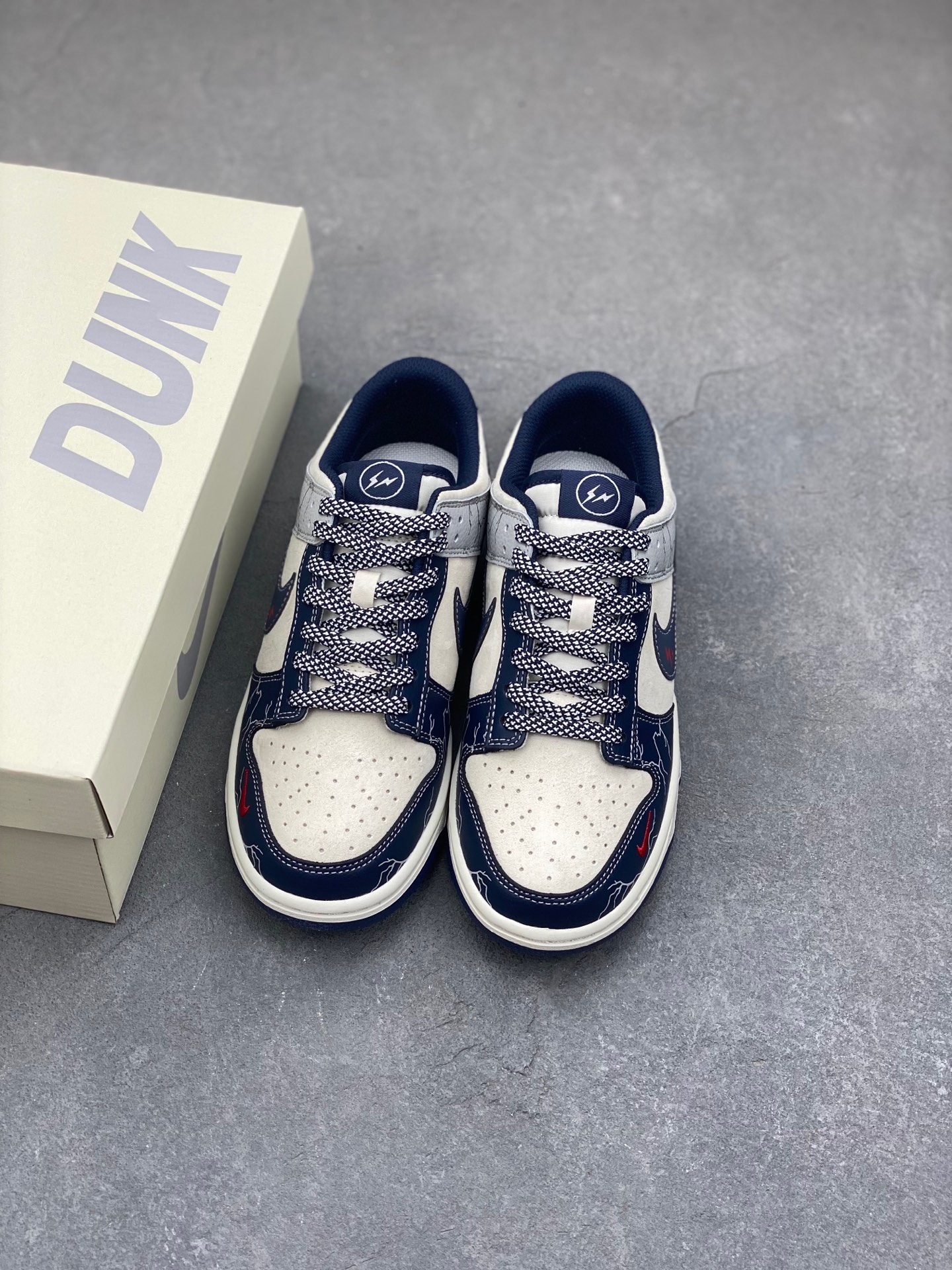 Nike Dunk Low Retro DIY Custom Casual Sneakers - Premium Leather, Unique Design 9 i1736629653635 9300 0 7