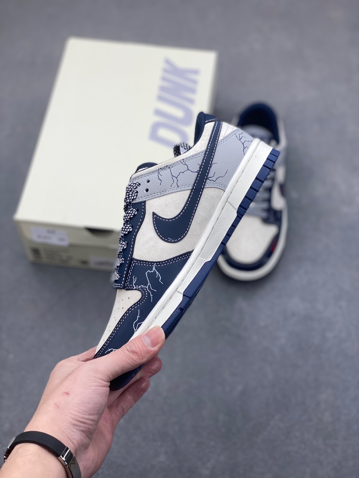 Nike Dunk Low Retro DIY Custom Casual Sneakers - Premium Leather, Unique Design 4 i1736629654607 4980 0 2