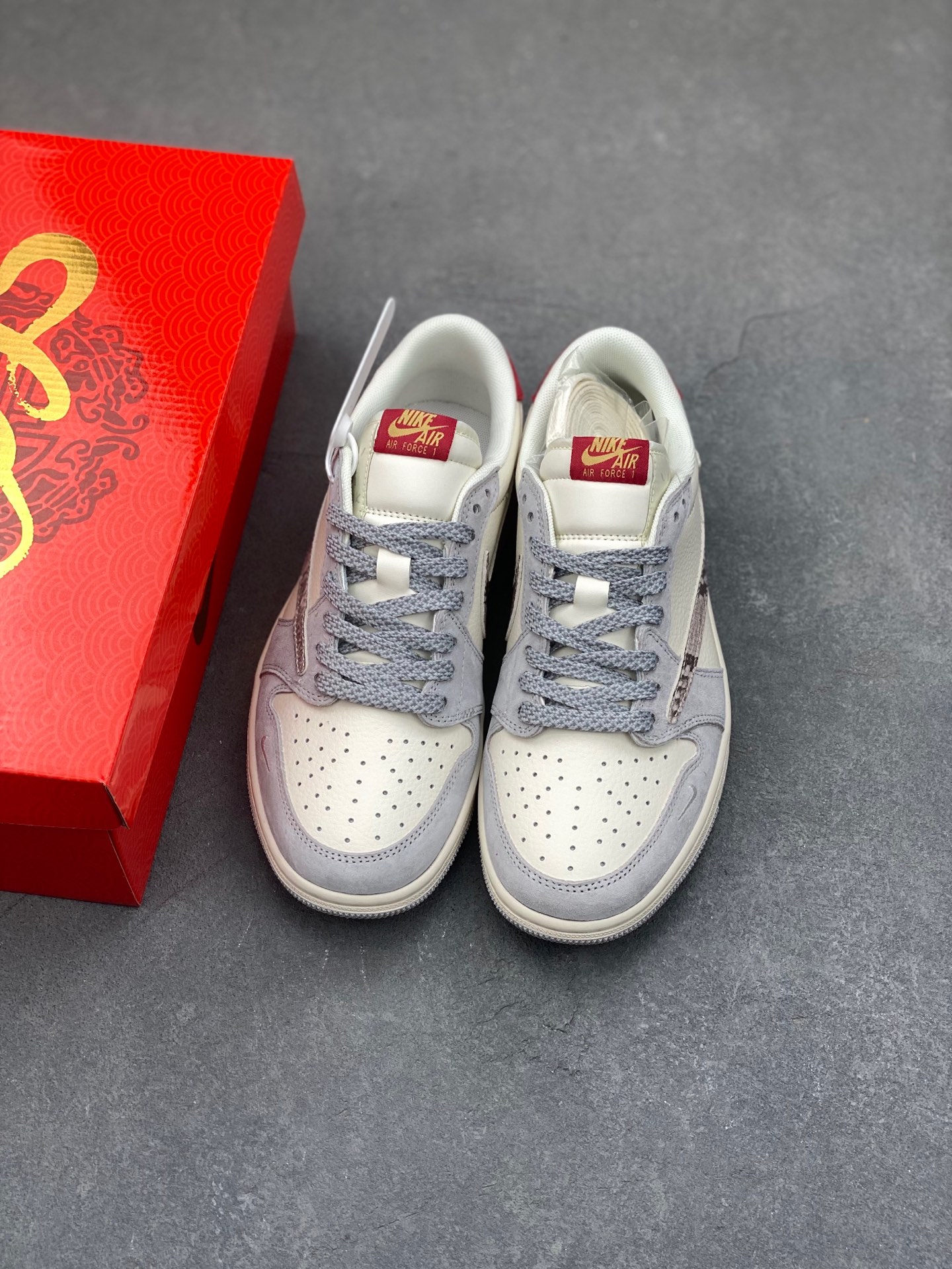 Air Jordan 1 Low Travis Scott Reverse Mocha - Premium Quality & Comfort 8 i1736724872629 7538 0 7