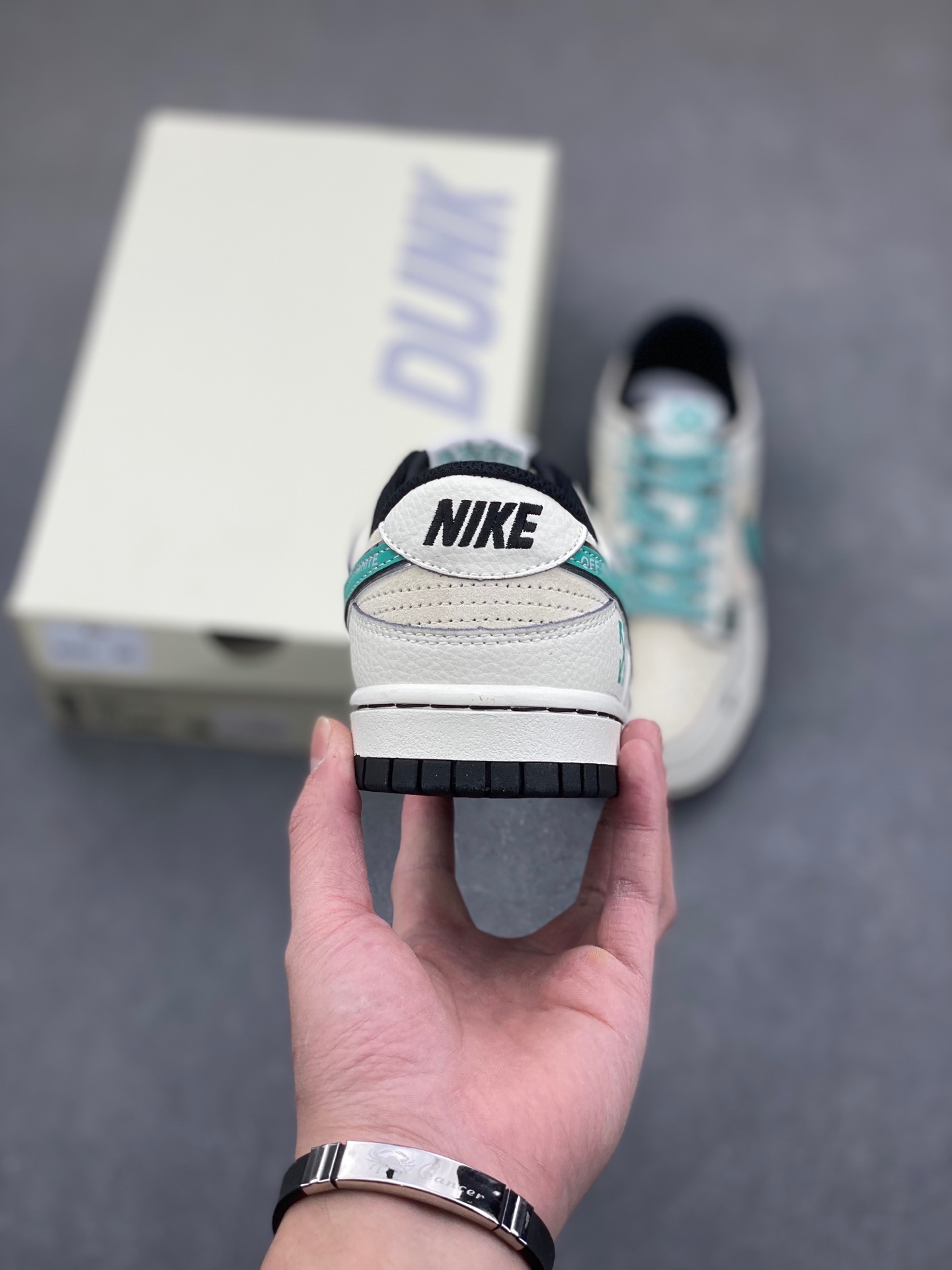 Nike SB Dunk Low x Off-White White Green Starry Sky - Premium Quality 5 i1736896612835 5878 0 3