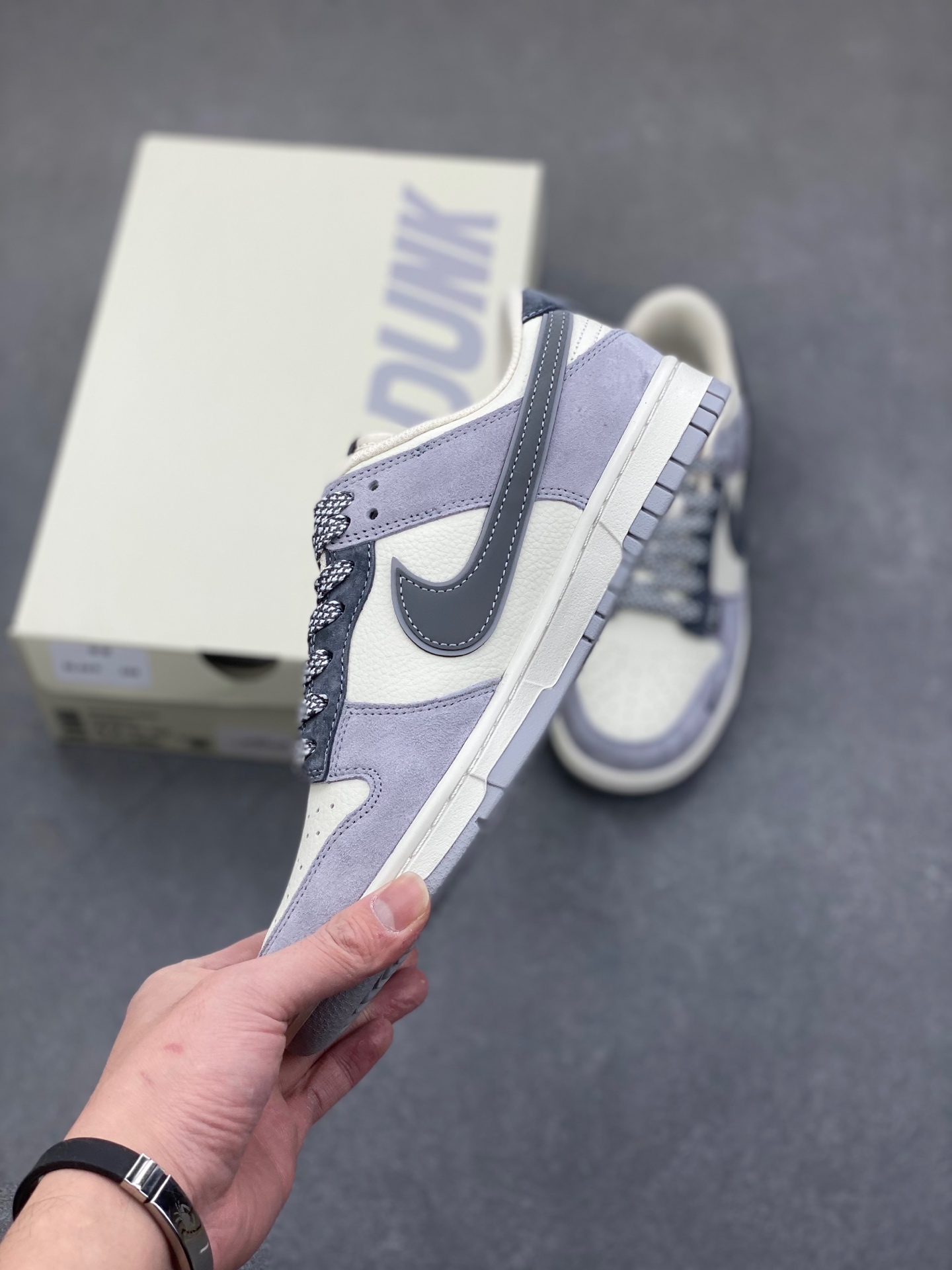 Nike SB Dunk Low Anniversary Custom Casual Shoe - Premium Quality & Comfort 4 i1736896765843 7482 0 2