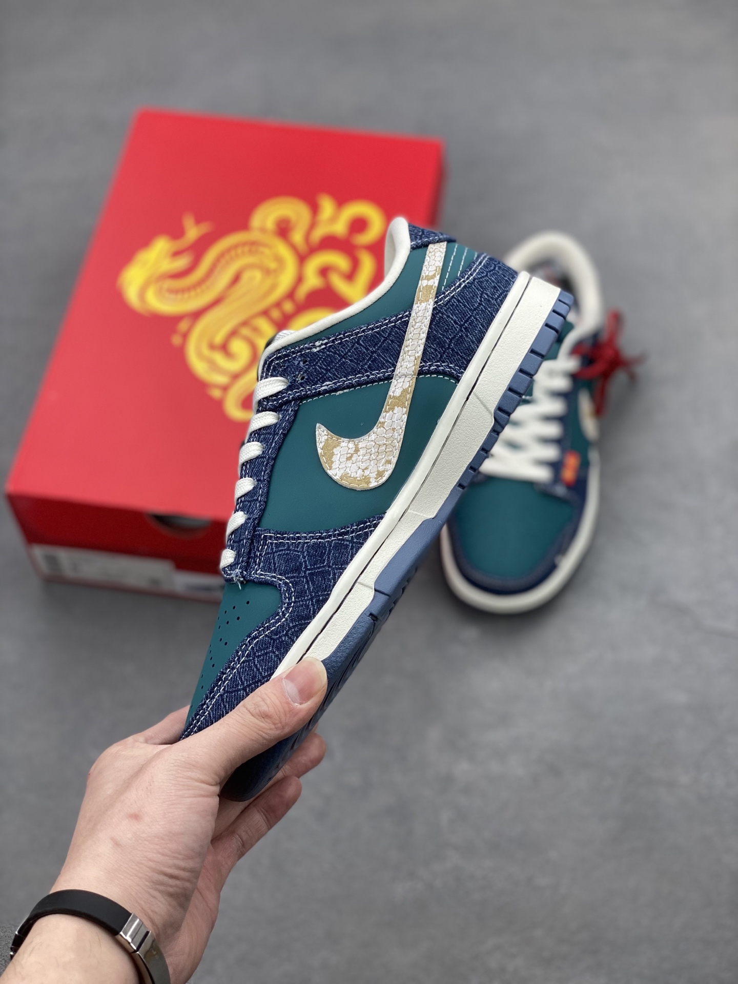 Nike Dunk Low Retro Louis Vuitton Custom Low-Top Casual Sneakers 4 i1739997074482 4796 0 2