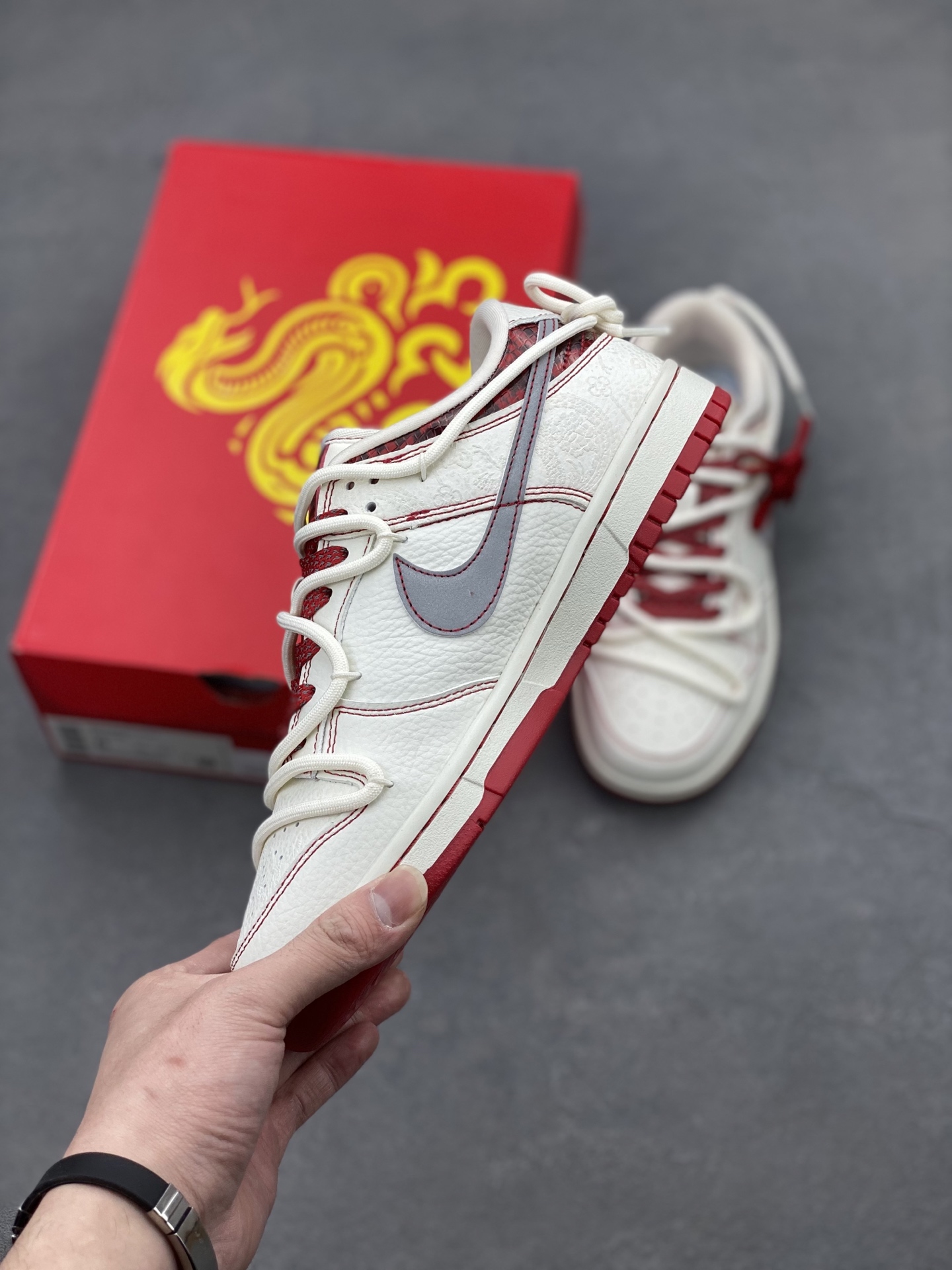 Nike Dunk Low SP Moncler White Grey Burgundy Shoes CH6336-620 4 i1739997145212 6571 0 2