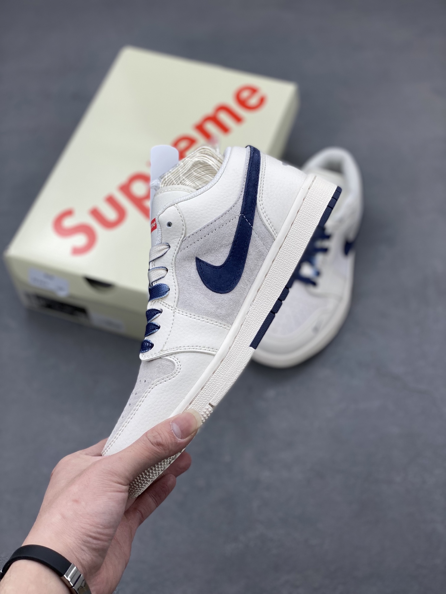 Nike Air Jordan 1 Low Supreme Collaboration - Deep Blue Accents 3 i1742061147831 7864 0 2