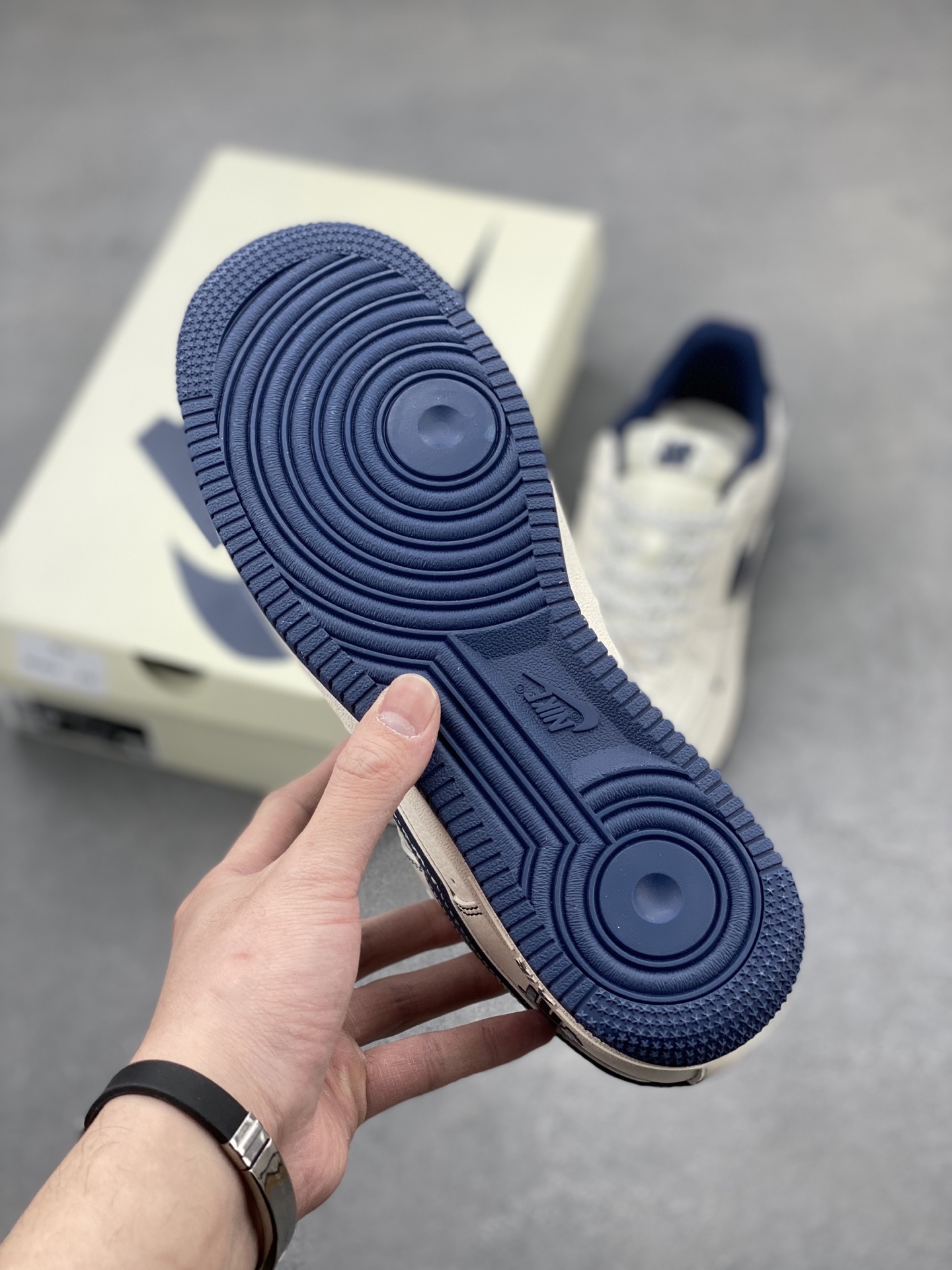 Nike Air Force 1 '07 Low Sneakers - Limited Edition, Company Grade 7 i1742592971640 2931 0 5