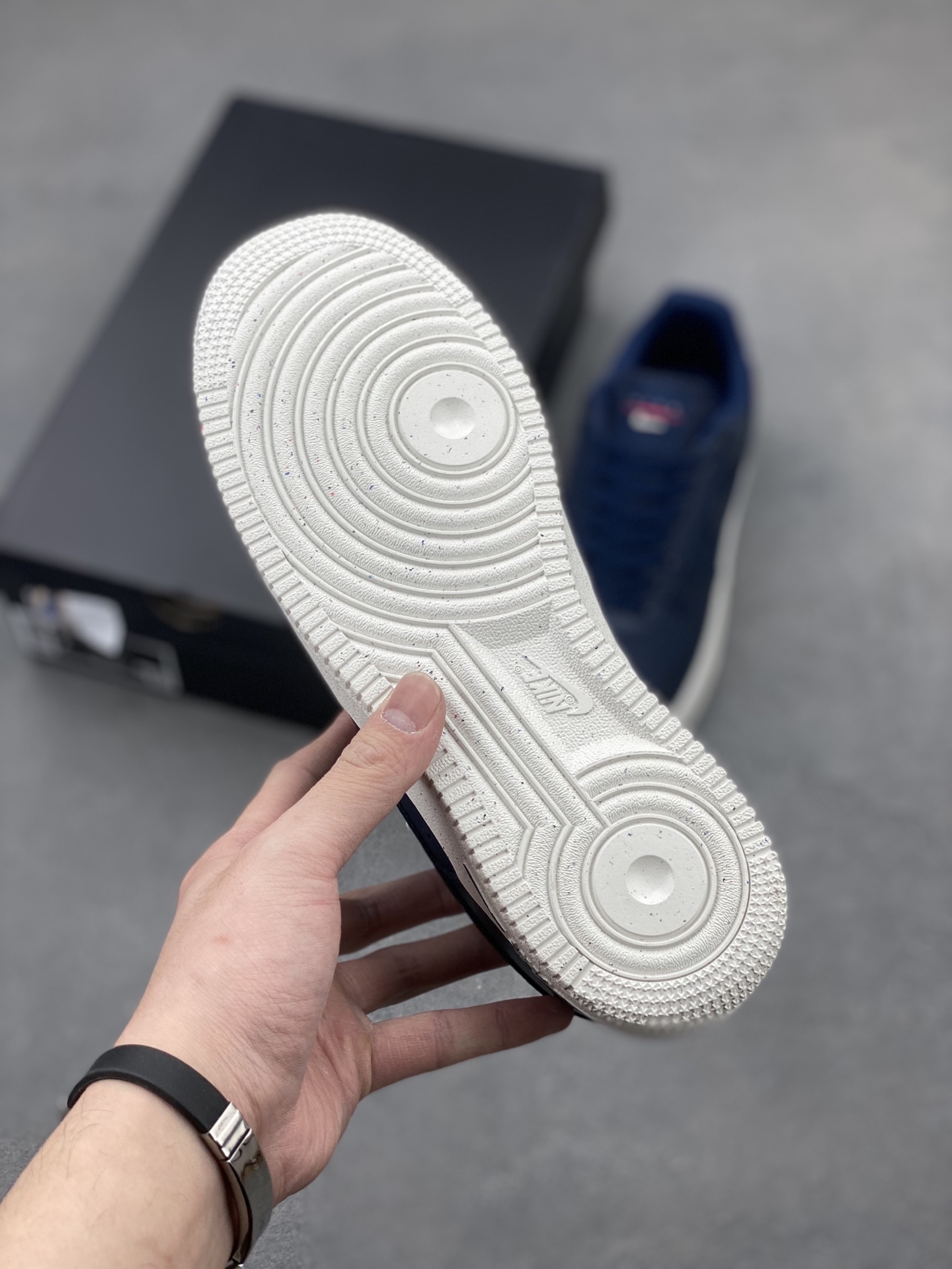 Nike Air Force 1 '07 Low Navy Blue Casual Shoes DZ2708-100 7 i1742593073336 259 0 5