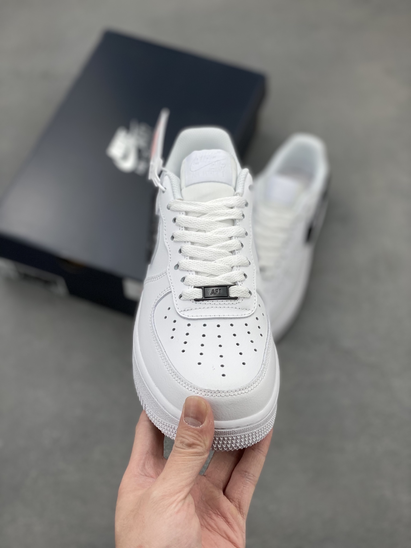 Nike Air Force 1 '07 Low White/Black Casual Shoes (IF1686-101) 3 i1742593133851 9908 0 1