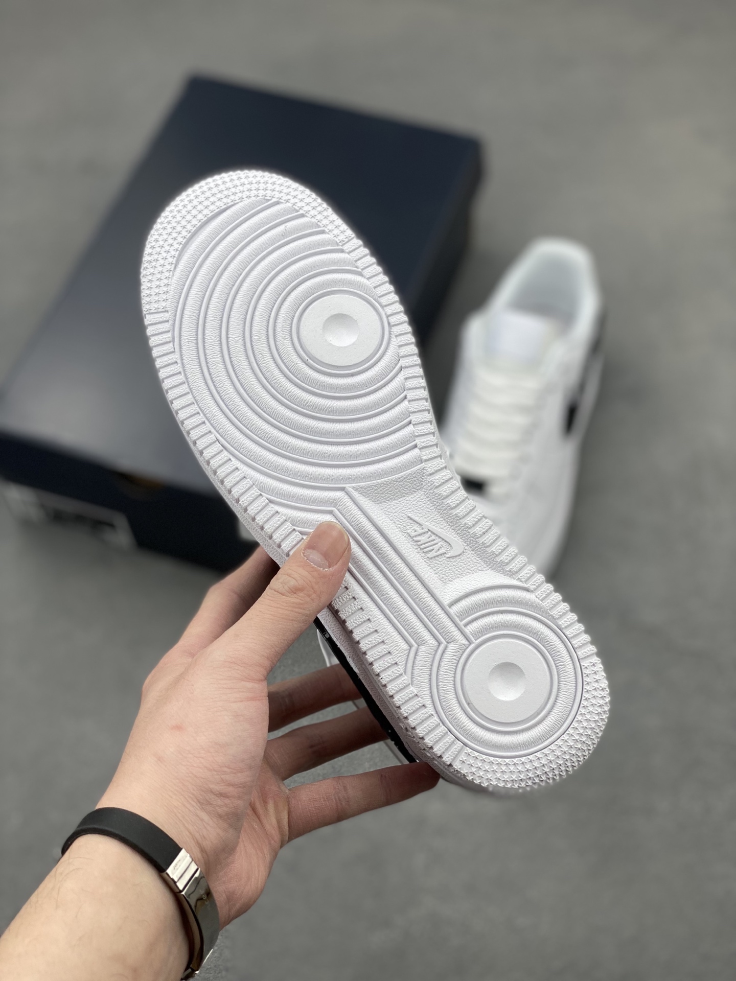 Nike Air Force 1 '07 Low White/Black Casual Shoes (IF1686-101) 7 i1742593138296 3791 0 5