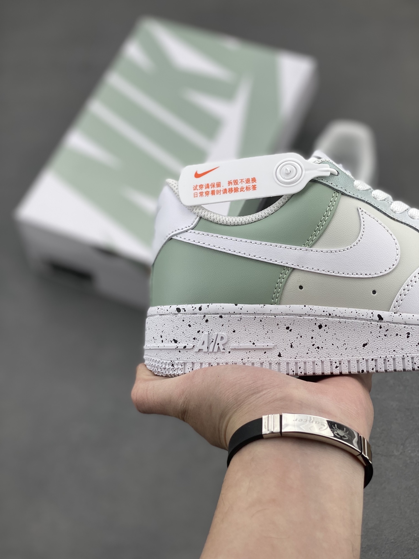 Nike Air Force 1 Low '07 Gradient Grey Green Splatter Sneakers 6 i1742593238032 9559 0 4