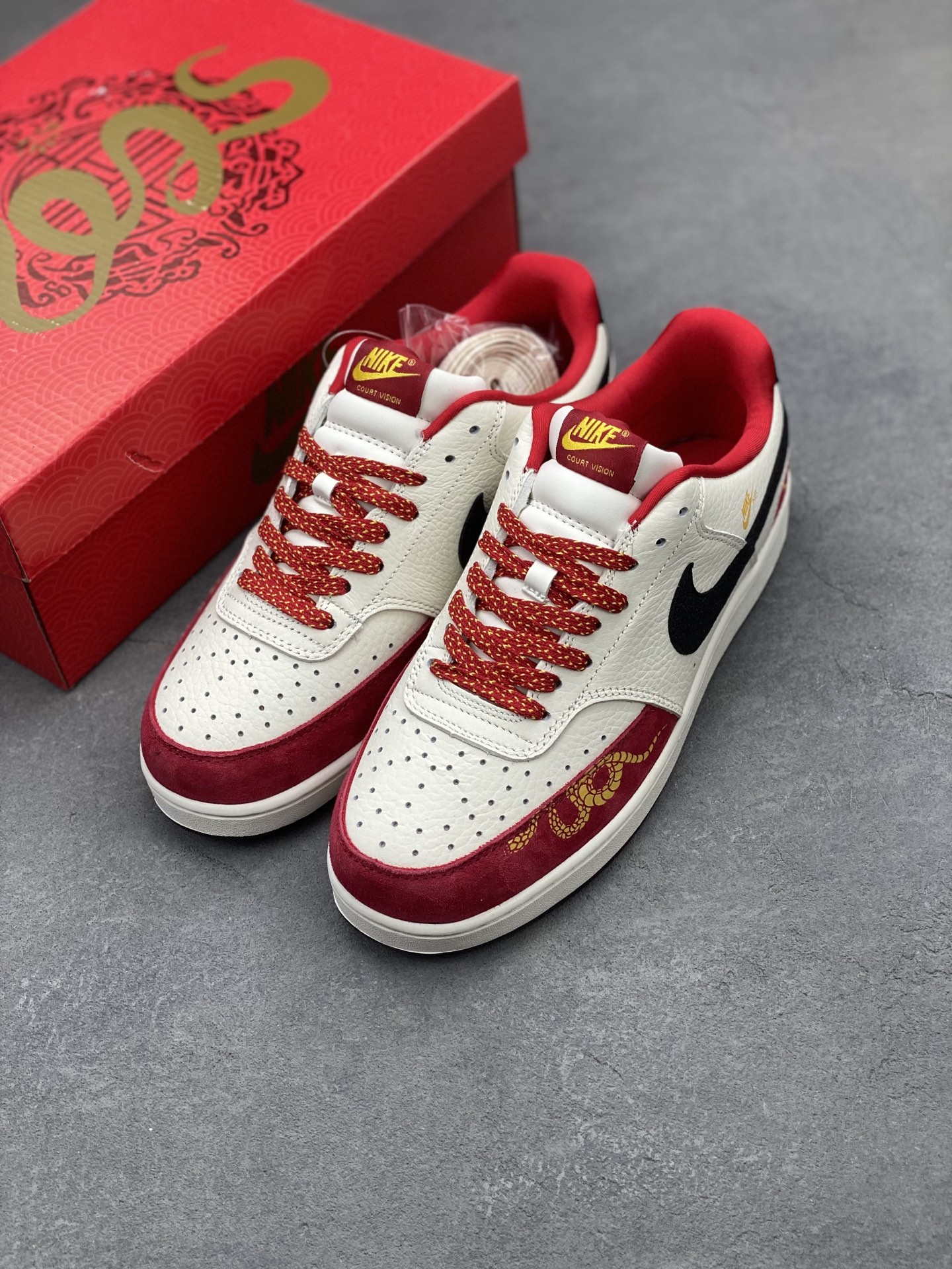 Nike Ebernon Low PRM: Breathable, Versatile Sneakers for Everyday Wear 9 i1742593590891 4308 0 7