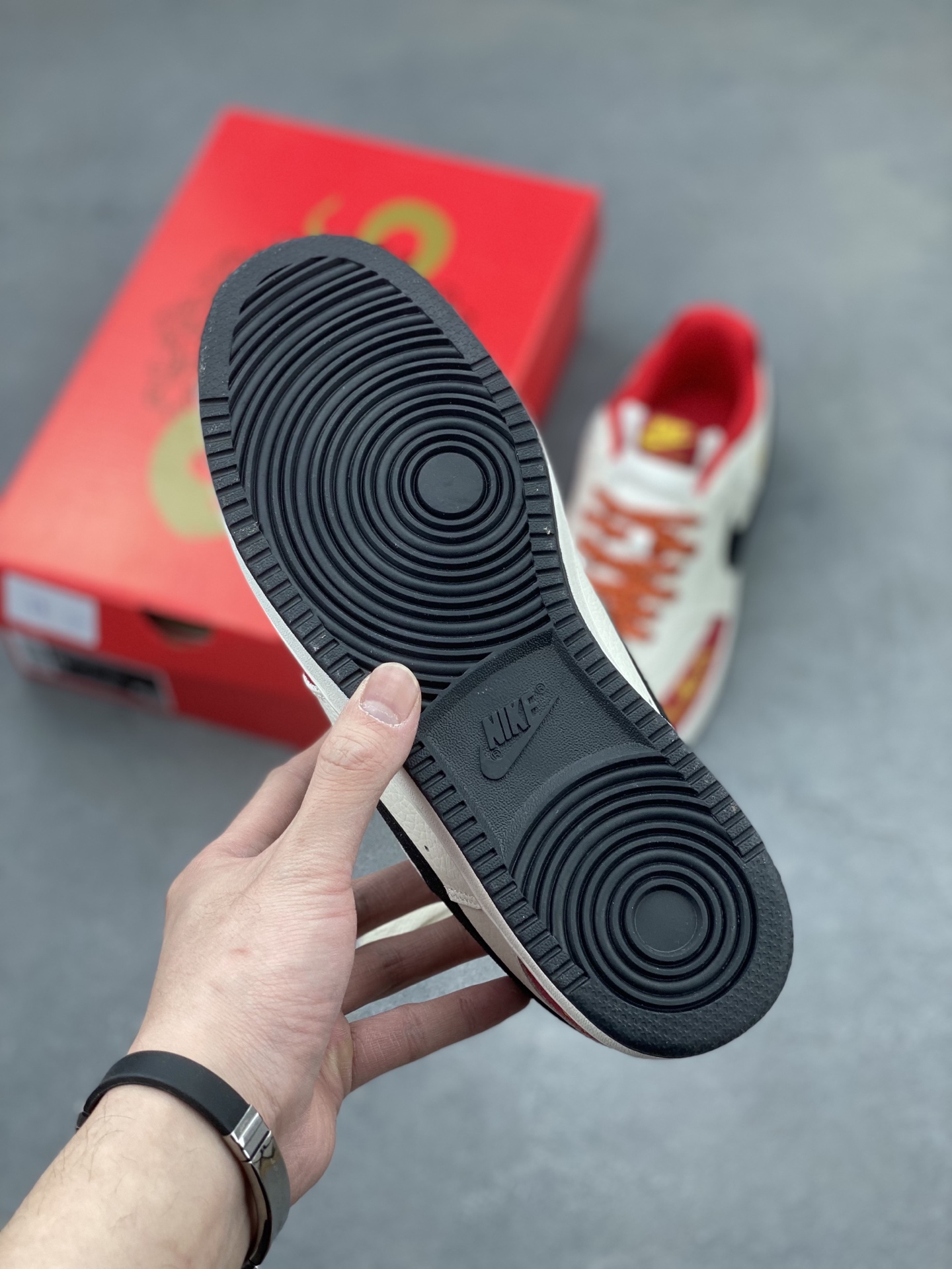 Nike Ebernon Low PRM: Breathable, Versatile Sneakers for Everyday Wear 7 i1742593591175 5698 0 5