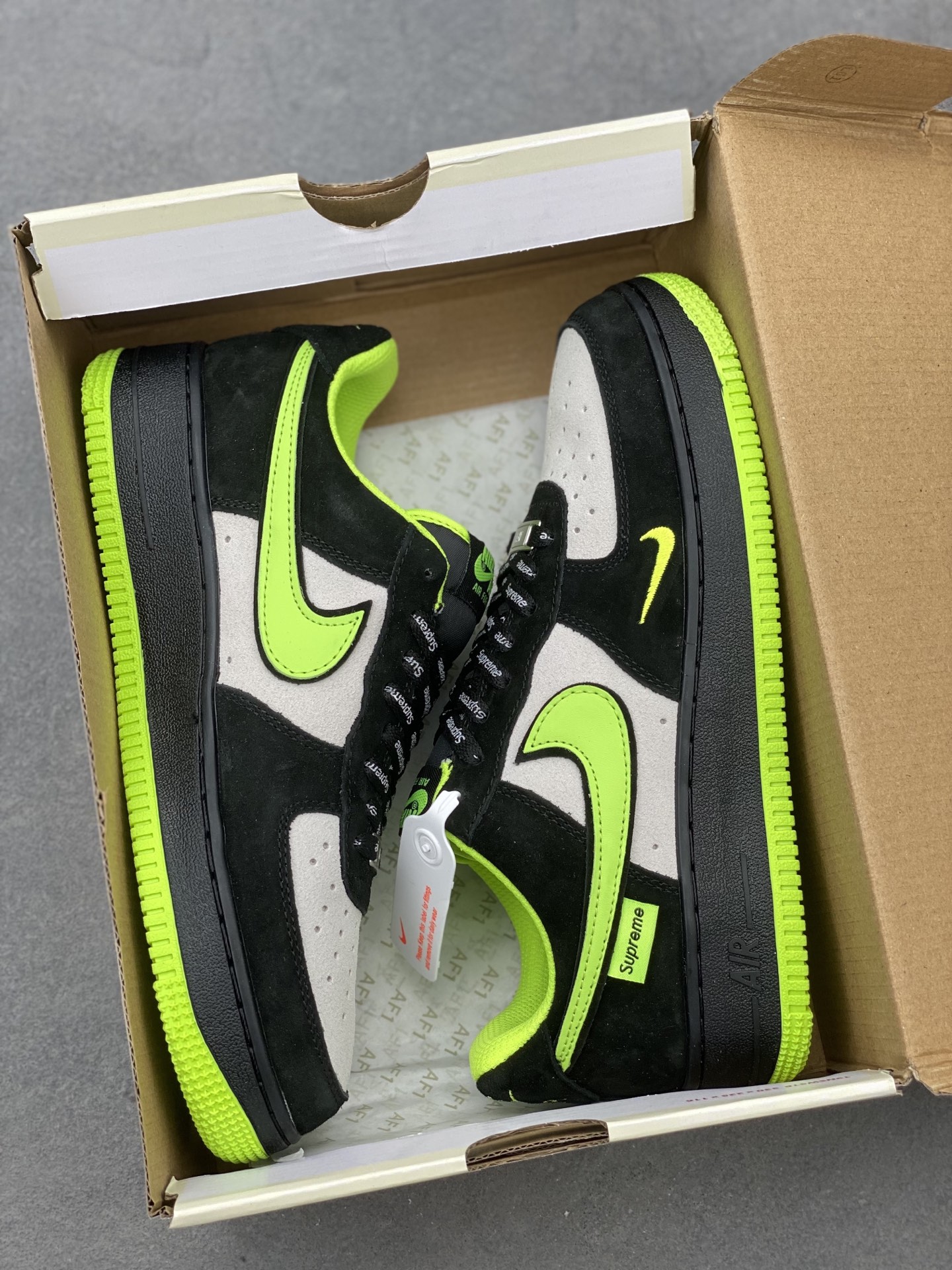 Nike Air Force 1 '07 Low Supreme 'Black Light' - Limited Edition Sneakers 10 i1742593969836 5045 0 8