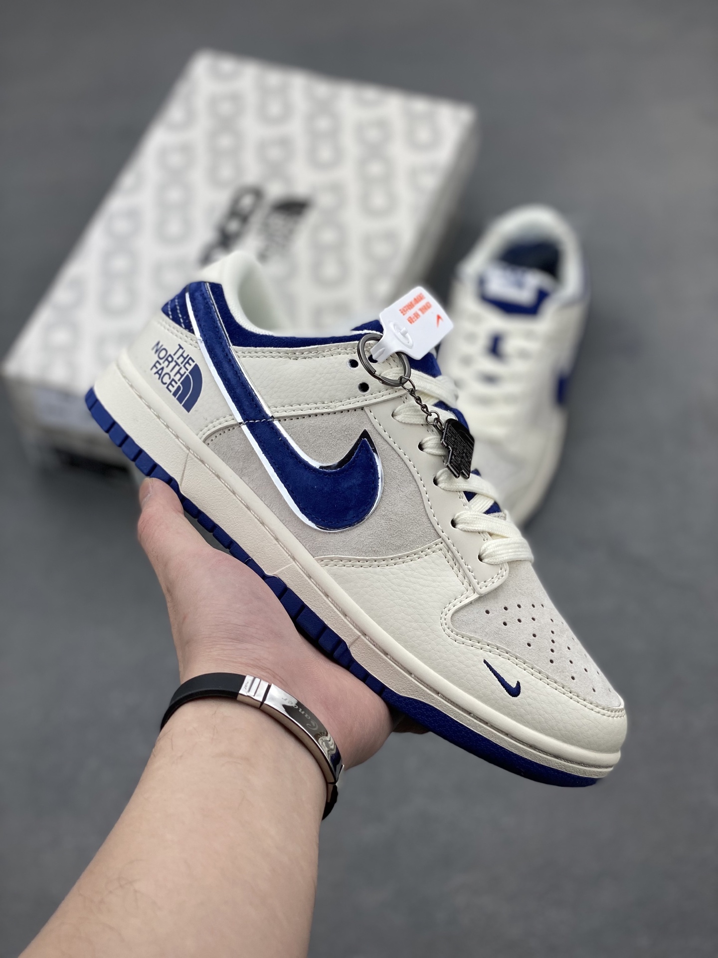Nike SB Dunk Low The North Face Custom Sneakers - Premium Quality 2 i1743178336499 5225 0 0