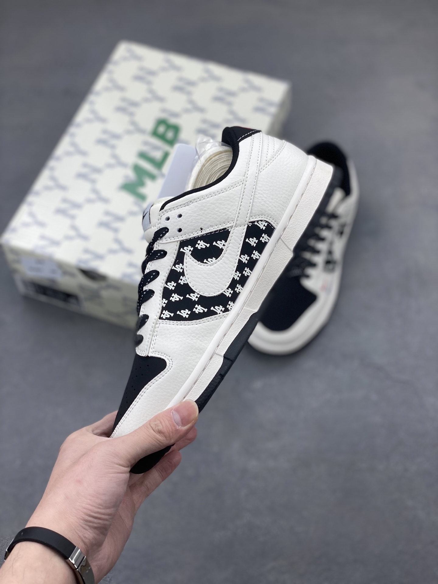 Nike Dunk Low Retro DIY Custom Sneakers - Premium Leather, Unique Design 3 i1743437695562 3787 0 2