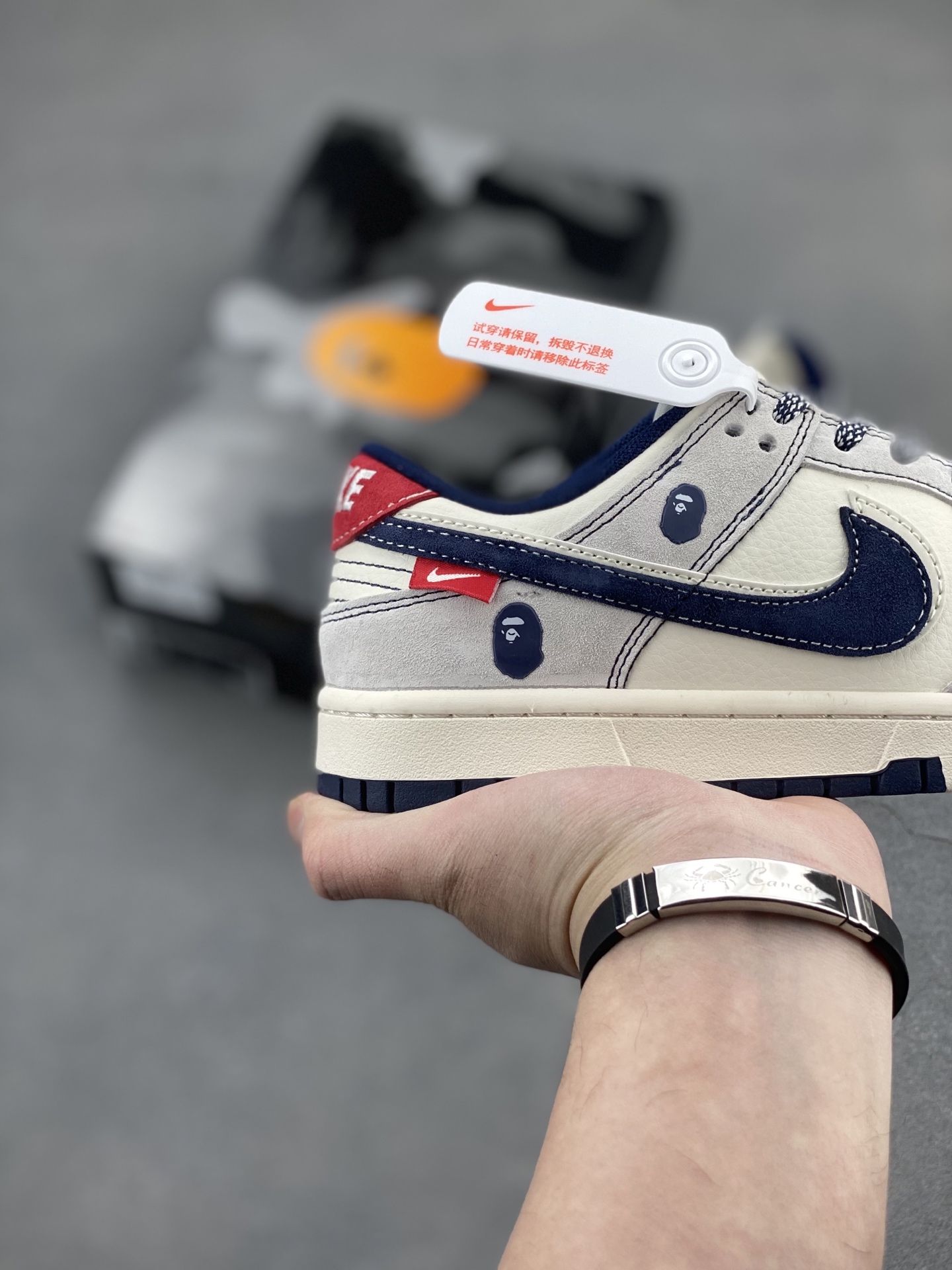 Nike SB Dunk Low BAPE Collaboration Blue White Premium Sneakers 6 i1743536354659 850 0 4