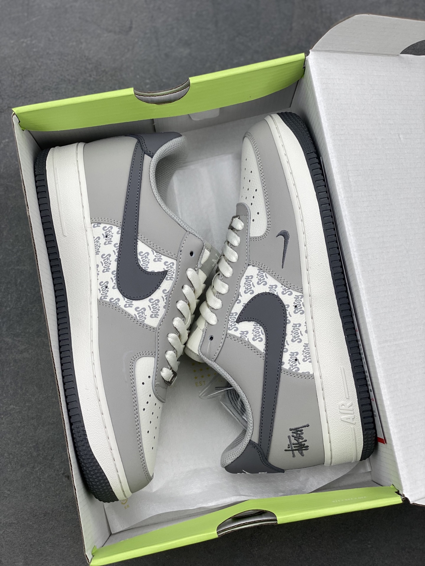 Nike Air Force 1 '07 Low Grey/White Stussy Limited Edition Sneakers 10 i1743610783684 284 0 8