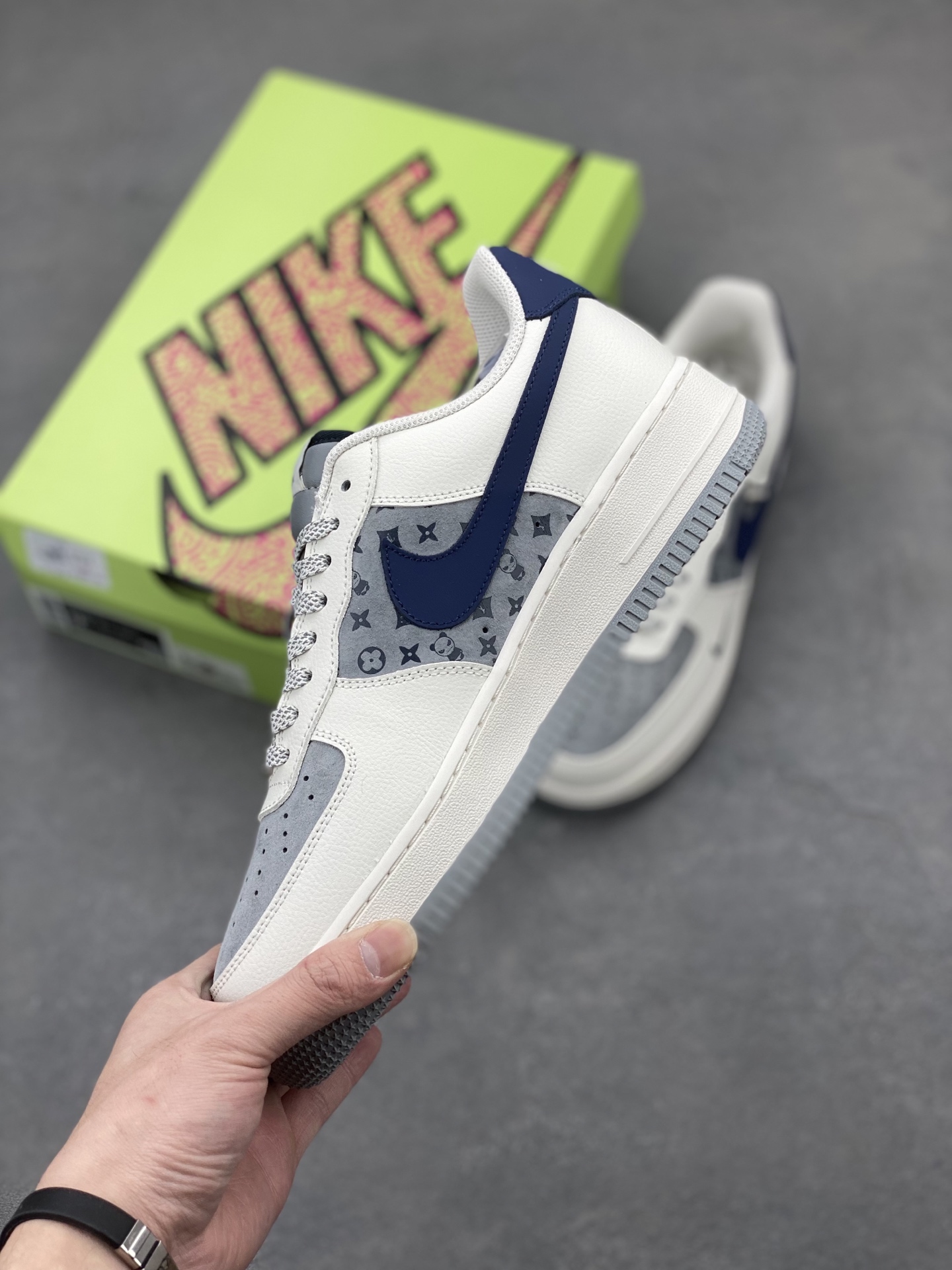 Nike Air Force 1 '07 Low Sneakers - Limited Edition, Panda Design, Cushioned Comfort 4 i1743610830239 981 0 2