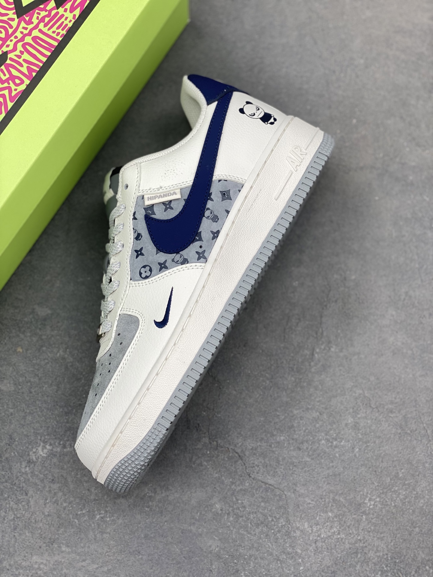 Nike Air Force 1 '07 Low Sneakers - Limited Edition, Panda Design, Cushioned Comfort 8 i1743610831886 9539 0 6
