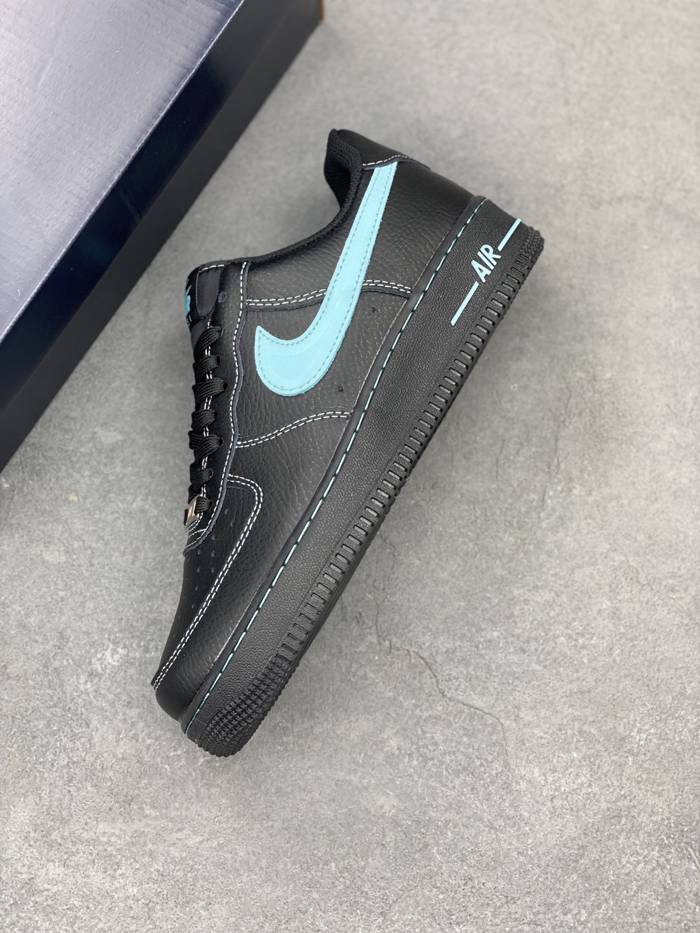 Nike Air Force 1 '07 Low Black/Tiffany Blue Limited Edition Sneakers 8 i1743610969295 7012 0 6