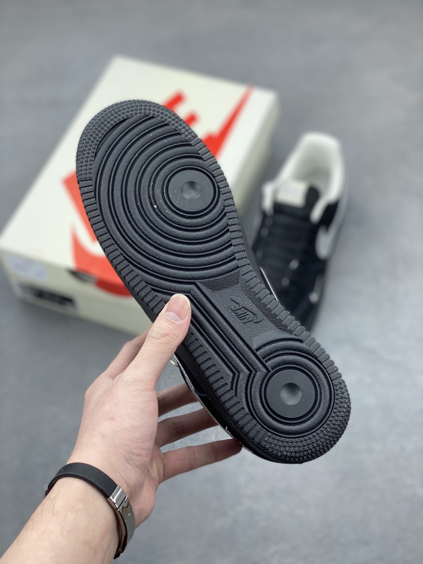 Nike Air Force 1 '07 Low Black Sneakers - Limited Edition, Comfortable Fit 7 i1743611067272 2769 0 5