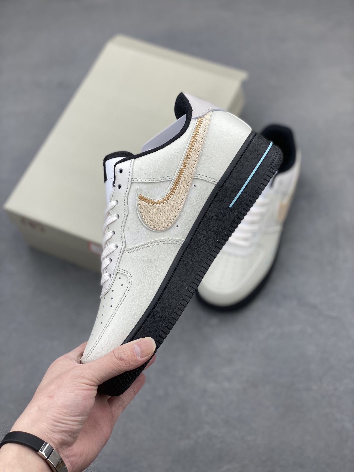 Nike Air Force 1 '07 Low Sneakers - Limited Edition, Premium Comfort 4 i1743611110367 8091 0 2