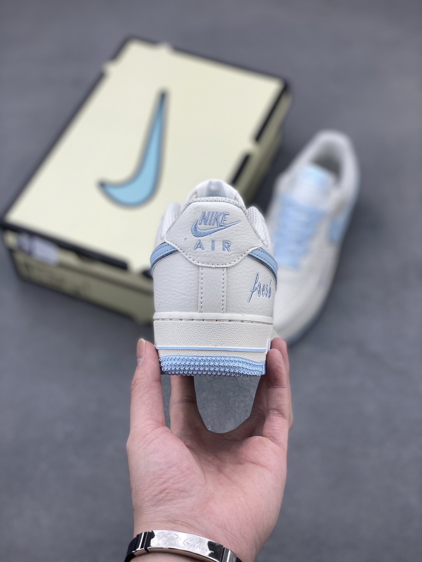 Air Force 1 '07 Louis Vuitton Light Grey - Stylish and Comfortable Sneakers 5 i1743959326565 4610 0 3