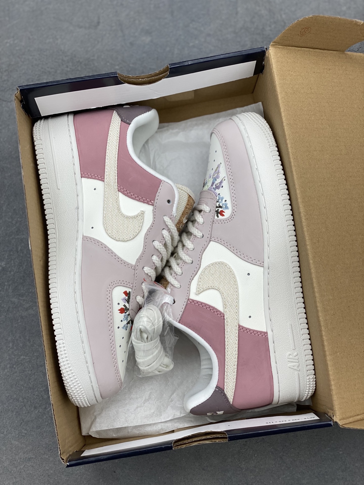 Nike Air Force 1 '07 Low Pink Floral Casual Sneakers IB8874-111 10 i1743959627857 3875 0 8
