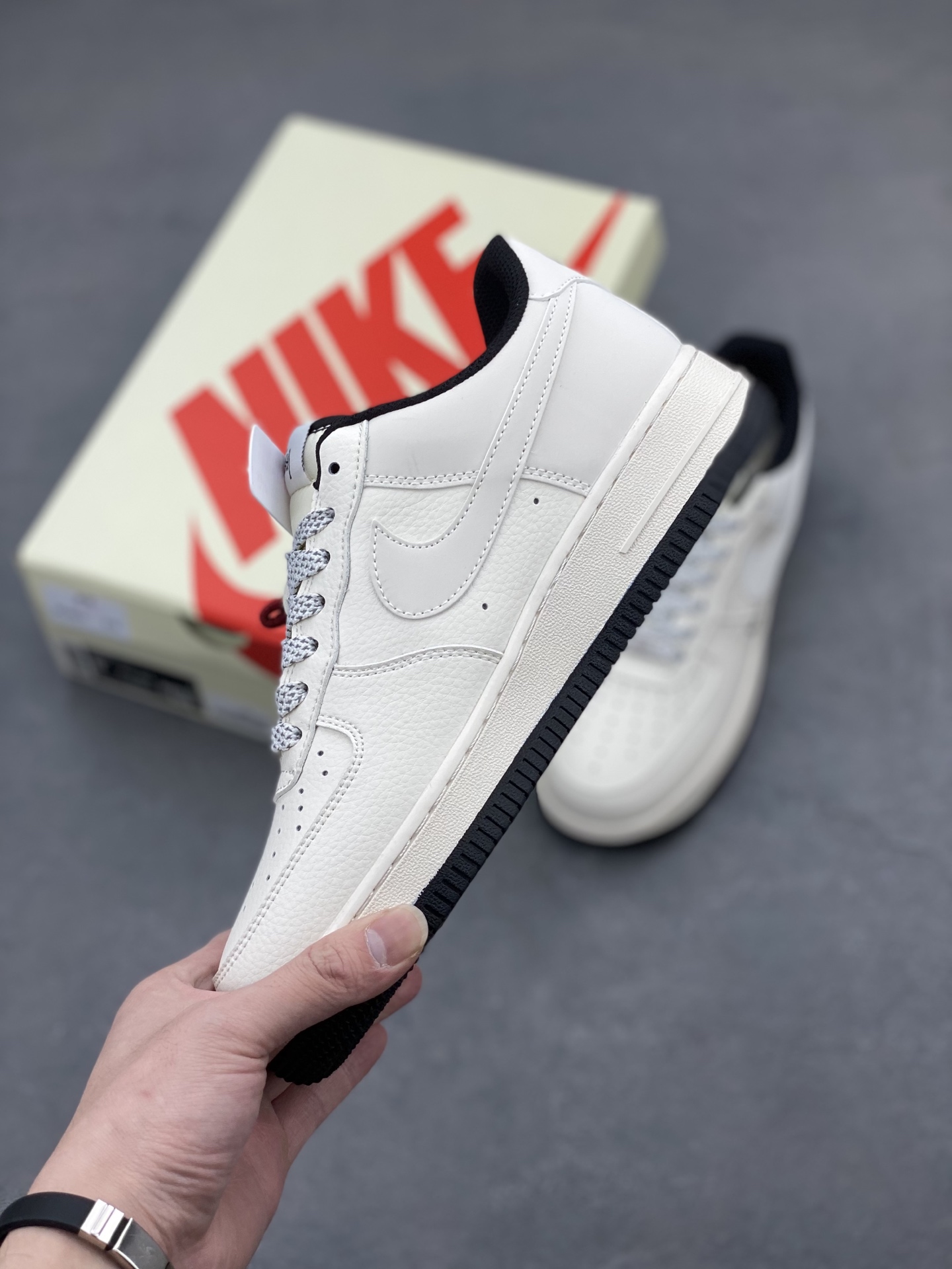 Nike Air Force 1 '07 Low White/Black Limited Edition Sneakers 4 i1743959838101 3171 0 2