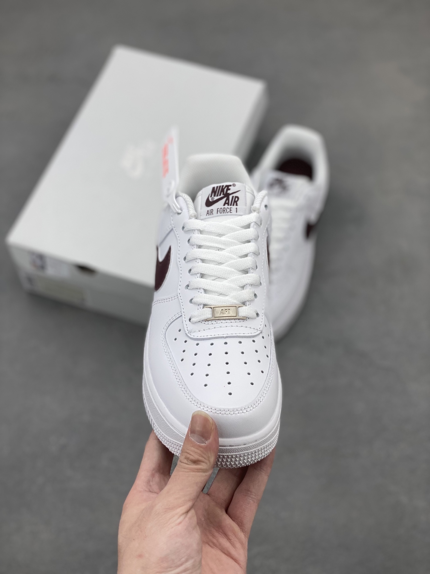 Nike Air Force 1 '07 Low White Maroon Casual Sneakers FJ4146-112 3 i1744096377101 1995 0 1