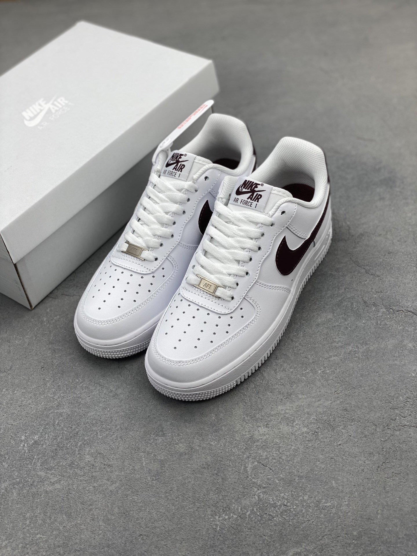 Nike Air Force 1 '07 Low White Maroon Casual Sneakers FJ4146-112 9 i1744096377152 6141 0 7