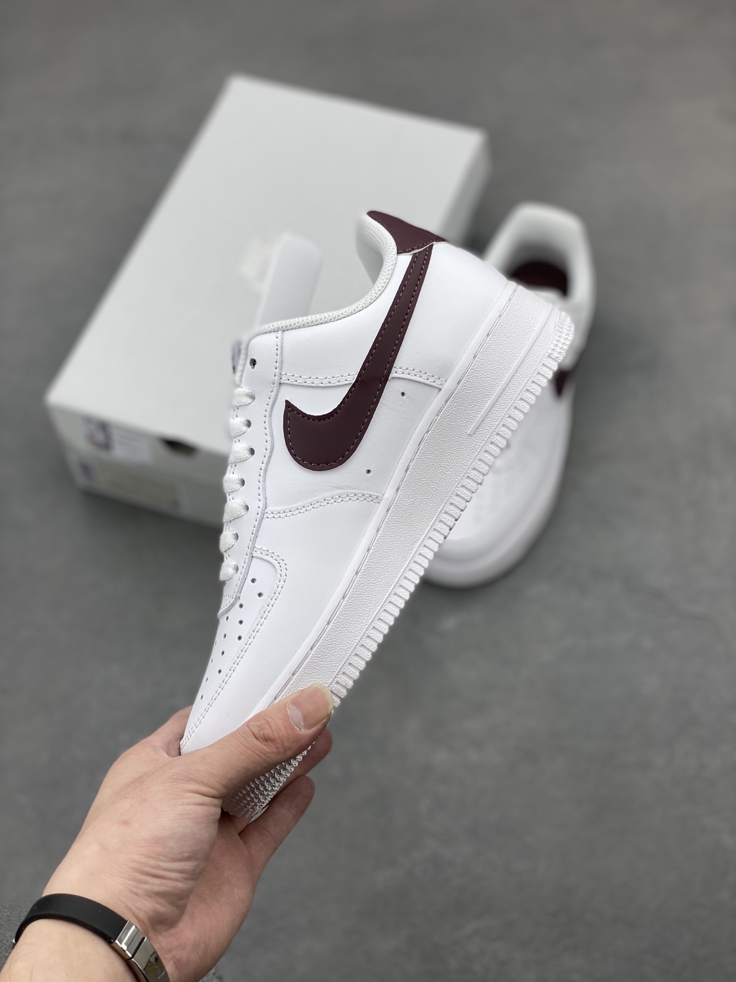 Nike Air Force 1 '07 Low White Maroon Casual Sneakers FJ4146-112 4 i1744096378661 1050 0 2