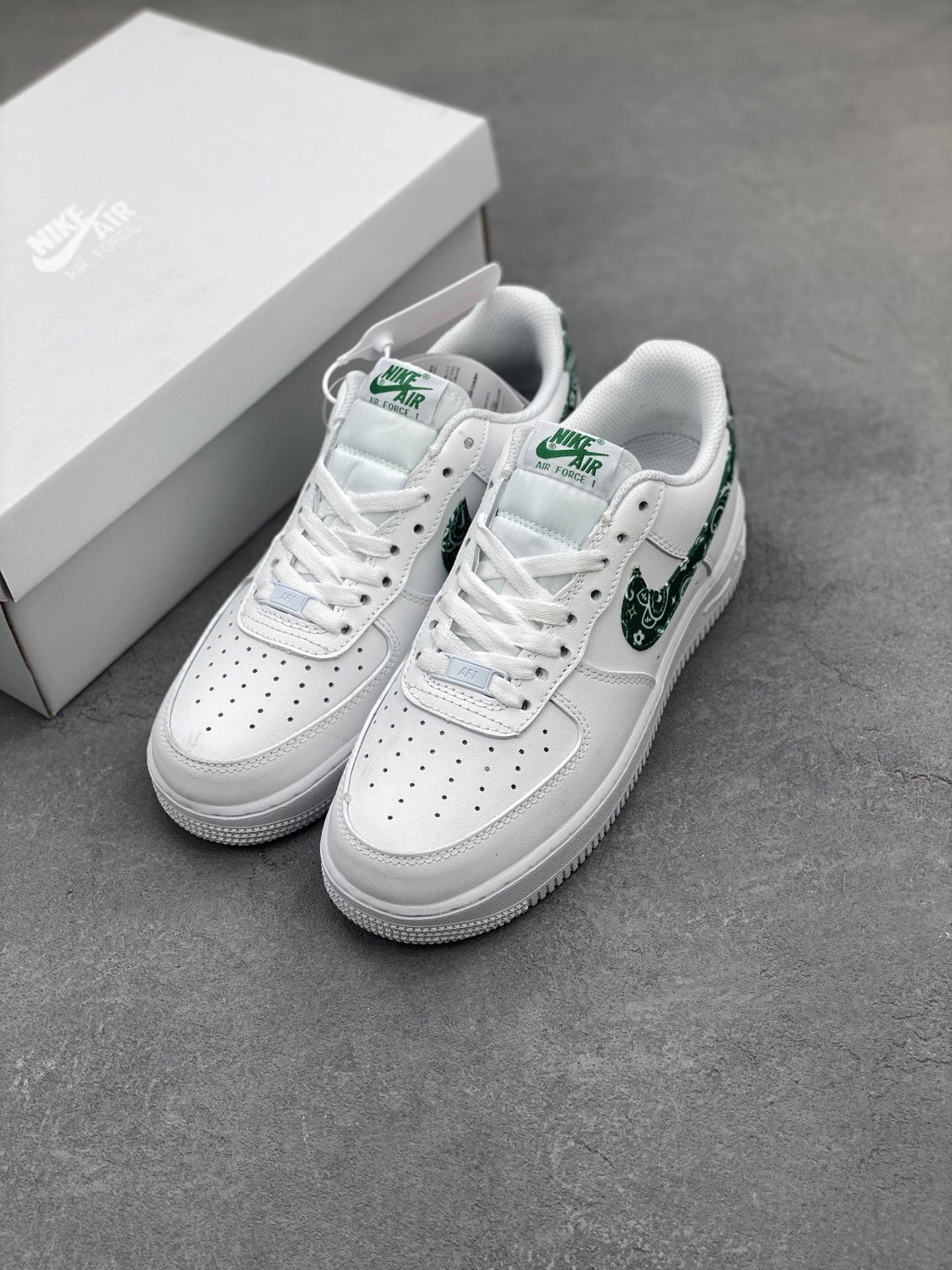 Nike Air Force 1 Low White Paisley Green - DH4406-102 9 i1744096543553 5656 0 7