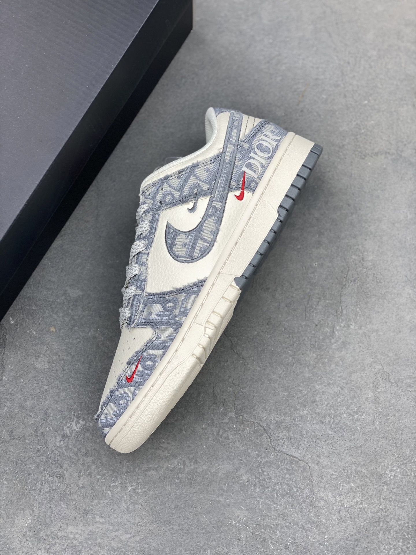 Nike SB Dunk Low Custom Sneakers - Premium Quality, Limited Edition 7 i1744311437712 7704 0 6