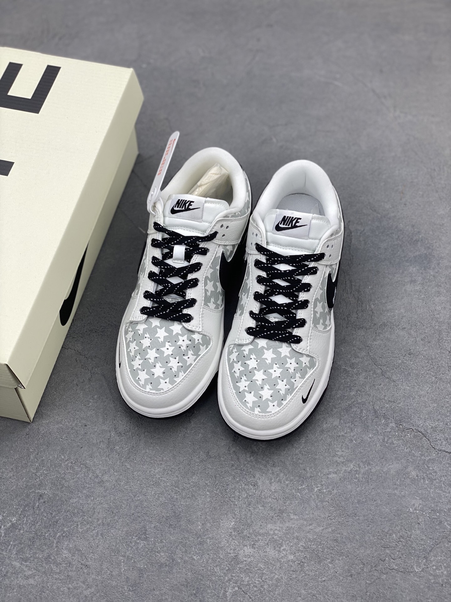 Nike SB Dunk Low BAPE Custom Casual Sneakers - Limited Edition 8 i1744312489285 5766 0 7