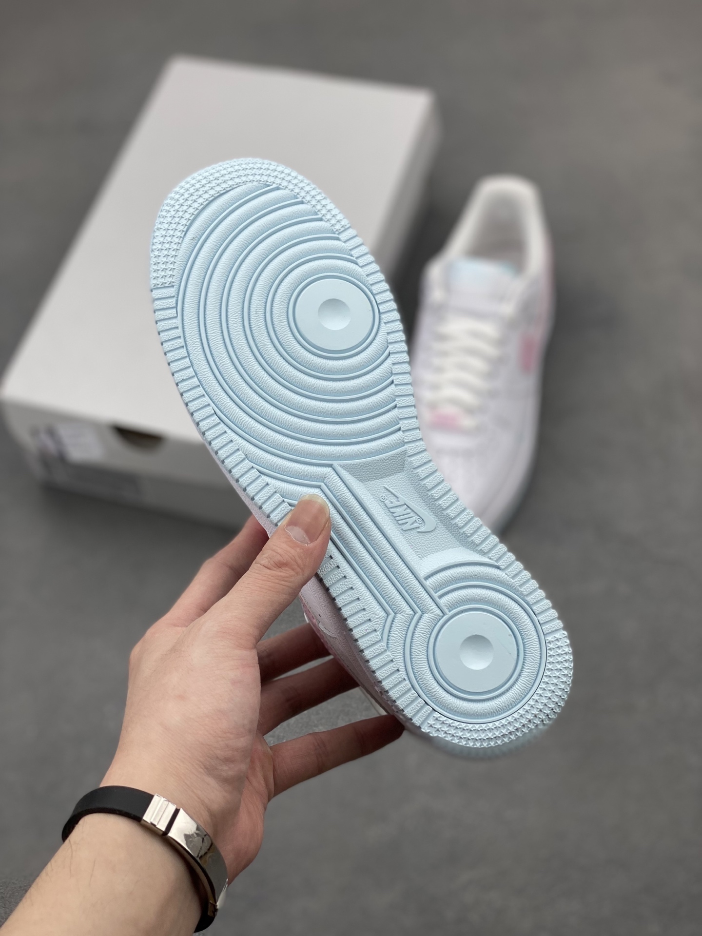 Nike Air Force 1 '07 Low White/Pink Women's Casual Sneakers IH0640-161 7 i1744313990843 1740 0 5
