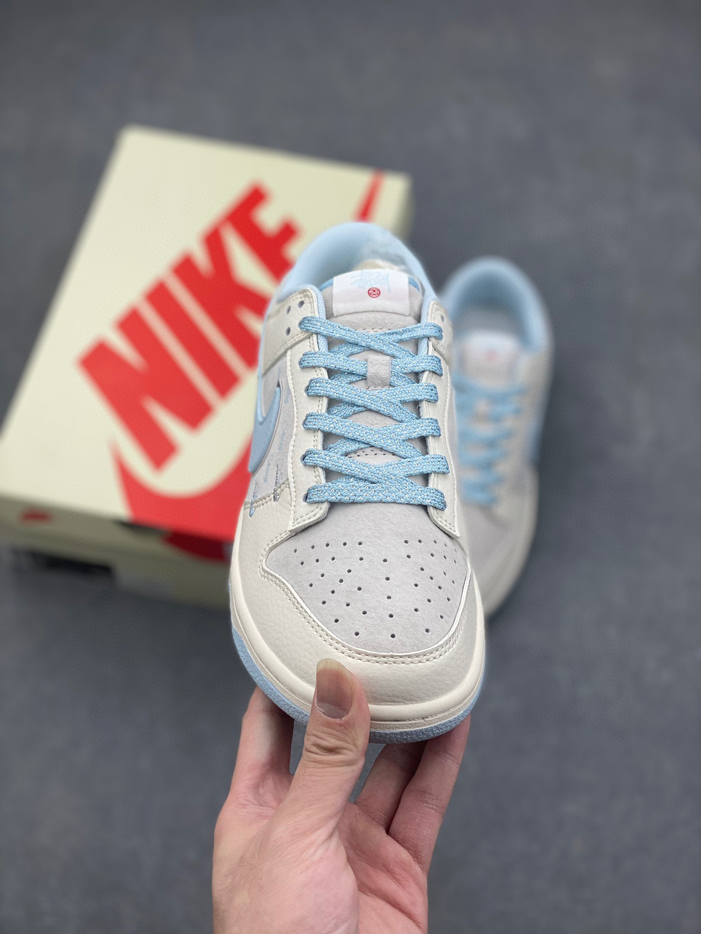 Nike SB Dunk Low Stussy Collab Double Swoosh Ice Crystal Blue Sneakers 3 i1744488669247 1010 0 1