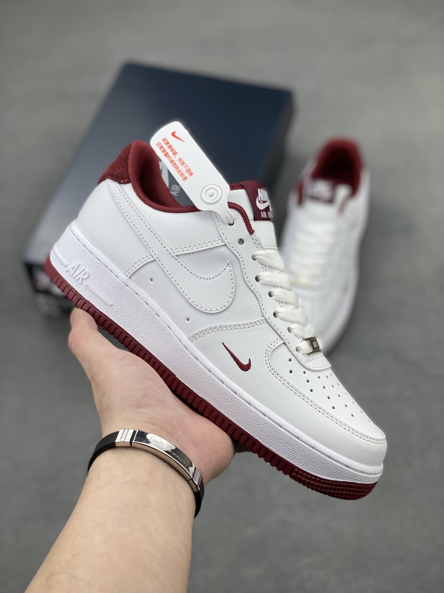 Nike Air Force 1 '07 Low White Burgundy Casual Sneakers HM9483-100 2 i1744489594319 1036 0 0