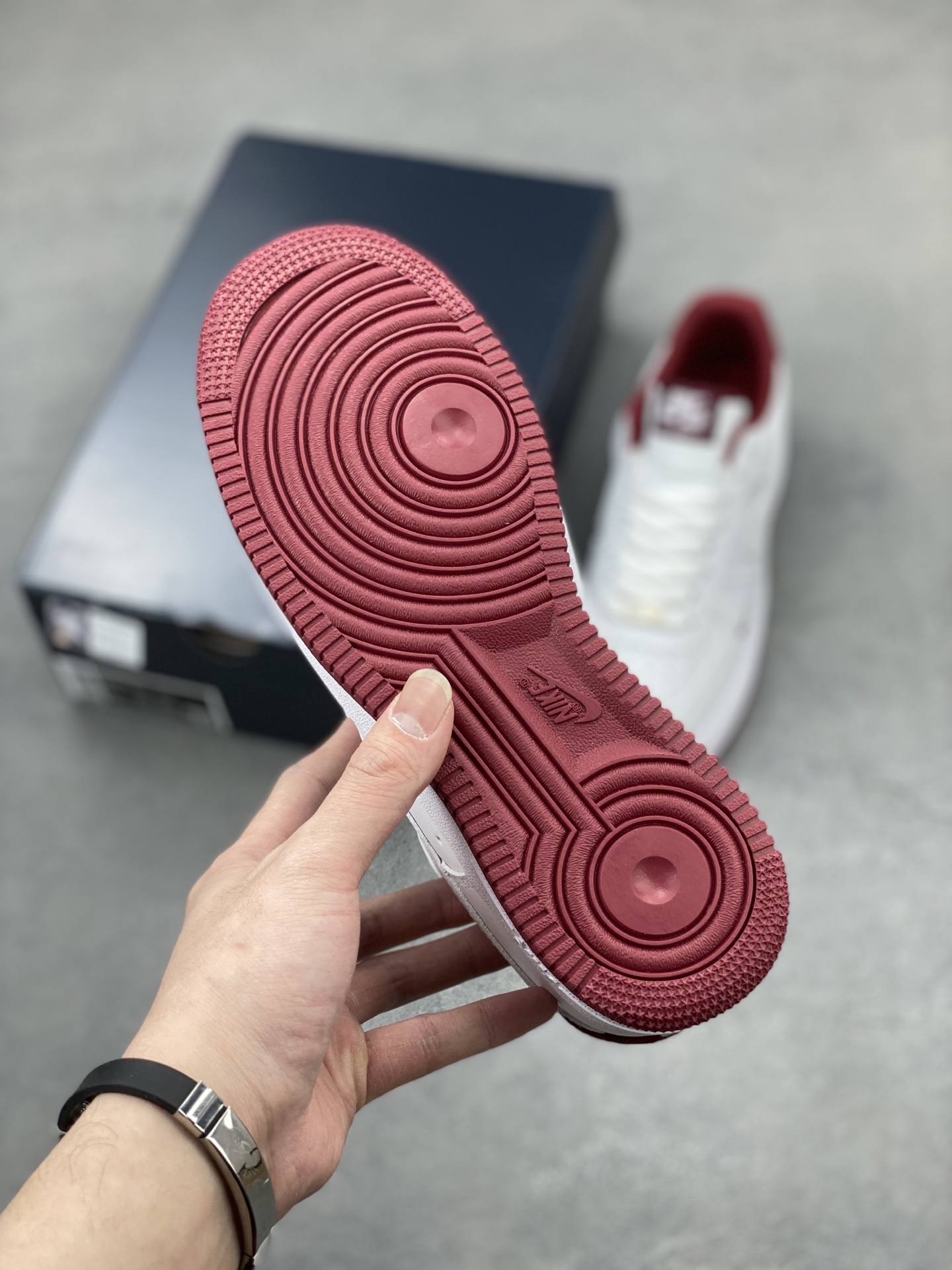 Nike Air Force 1 '07 Low White Burgundy Casual Sneakers HM9483-100 7 i1744489597262 3270 0 5